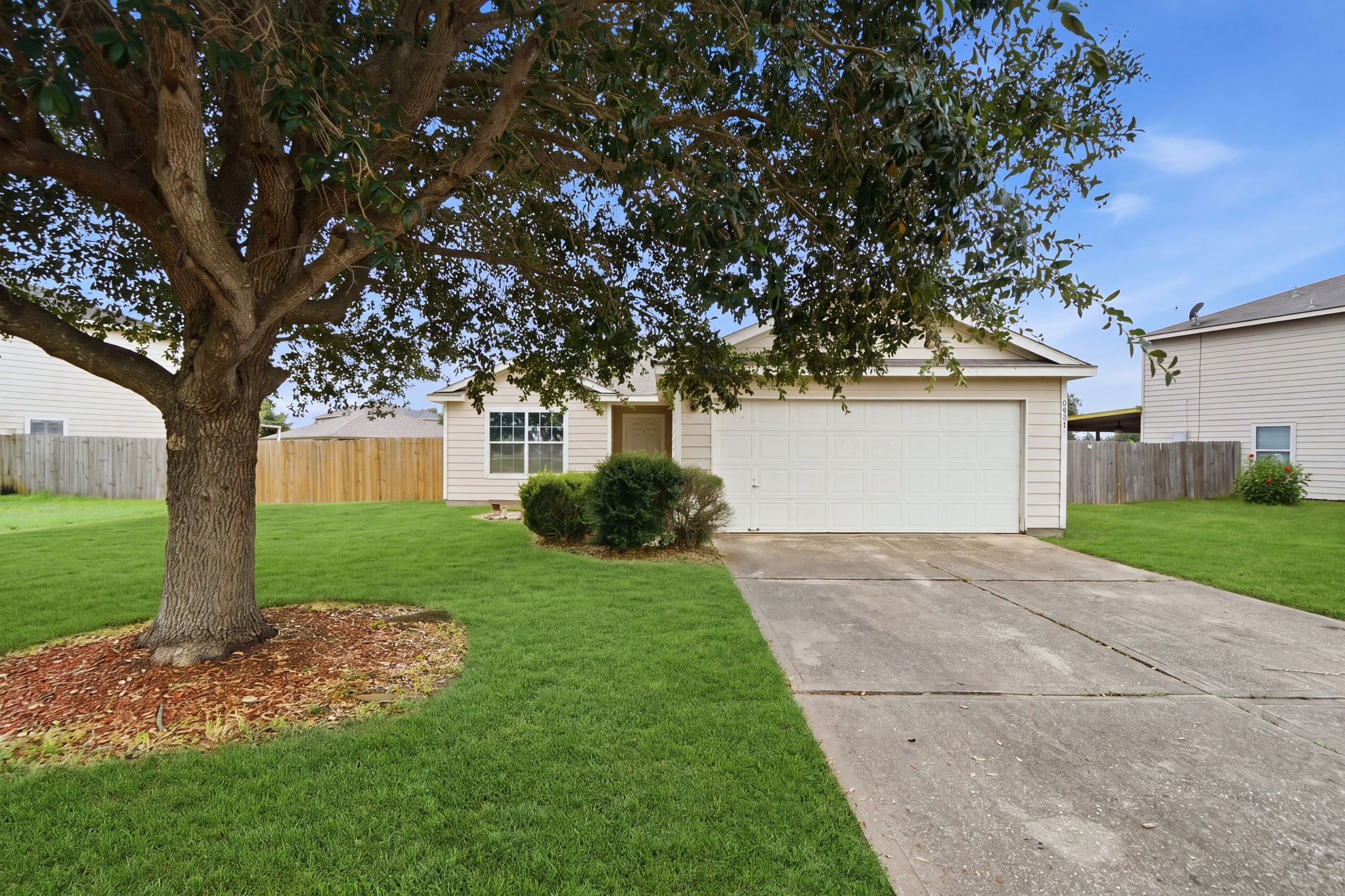6834 Rambling Brook Lane Property Photo 1