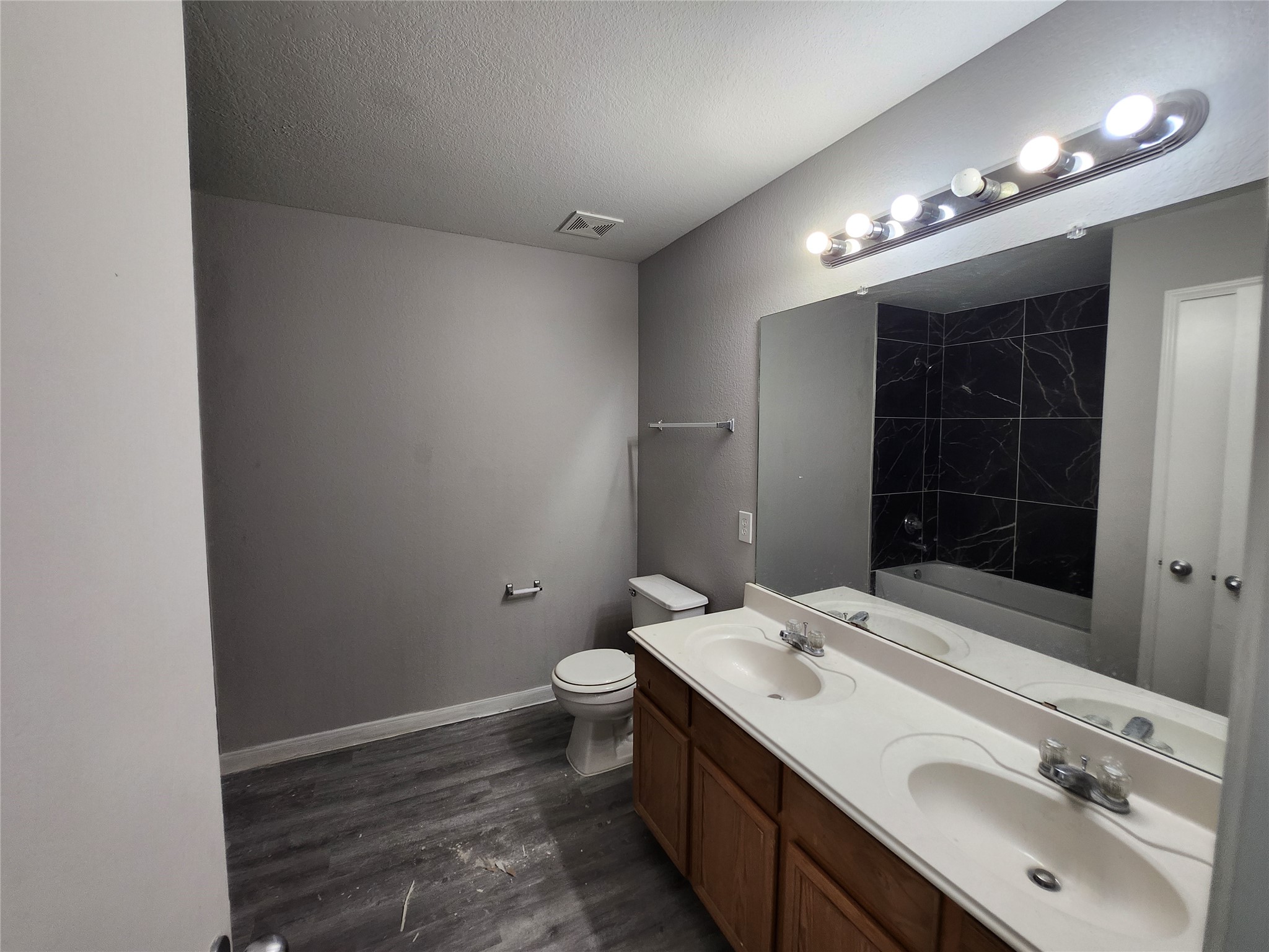 20718 Blanton Brook Drive Property Photo 14