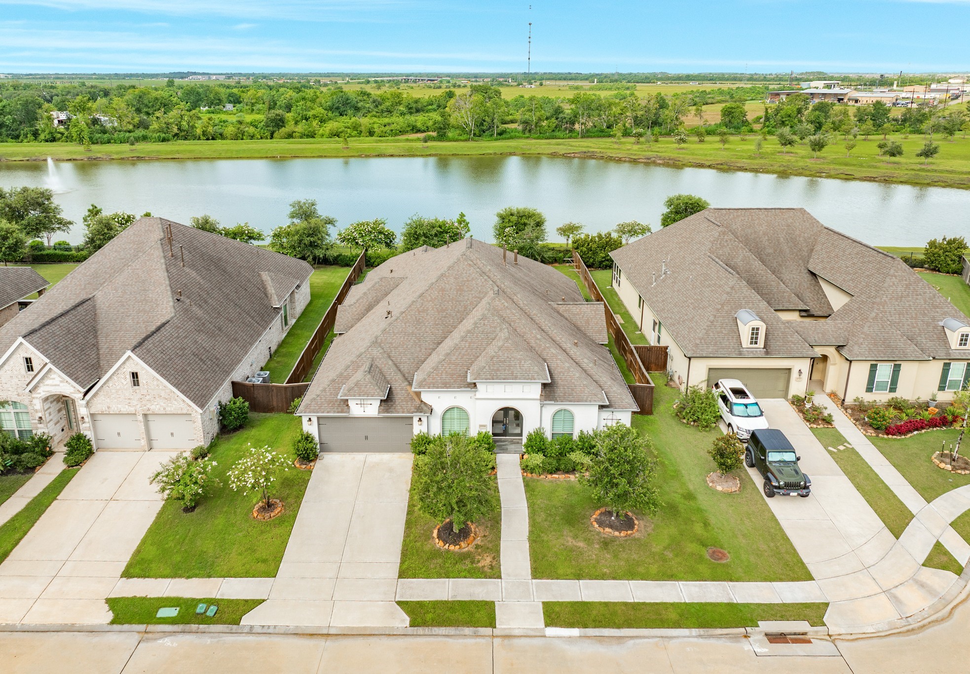10314 Granite Court Property Photo 1