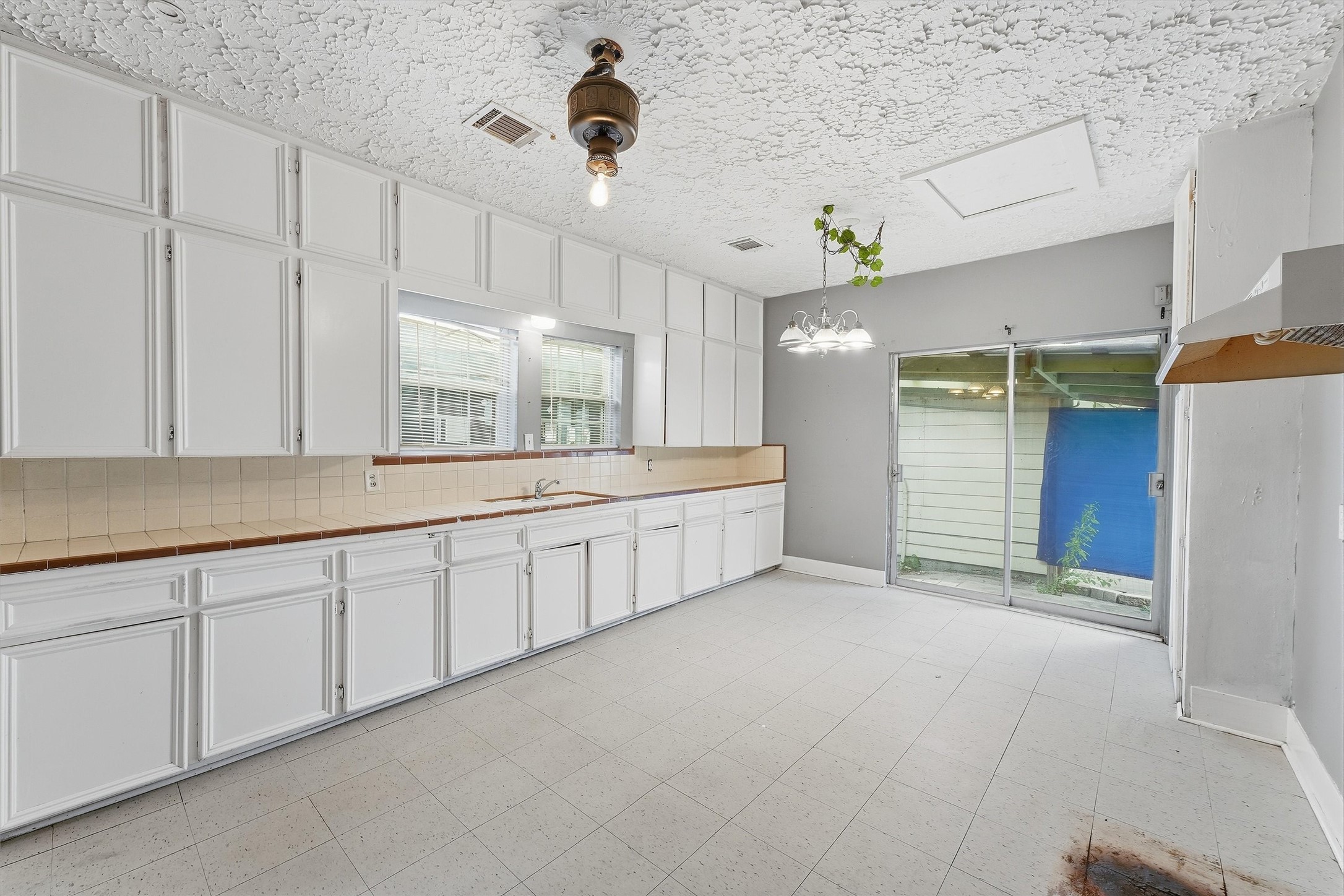 5709 Sherman Street Property Photo 14