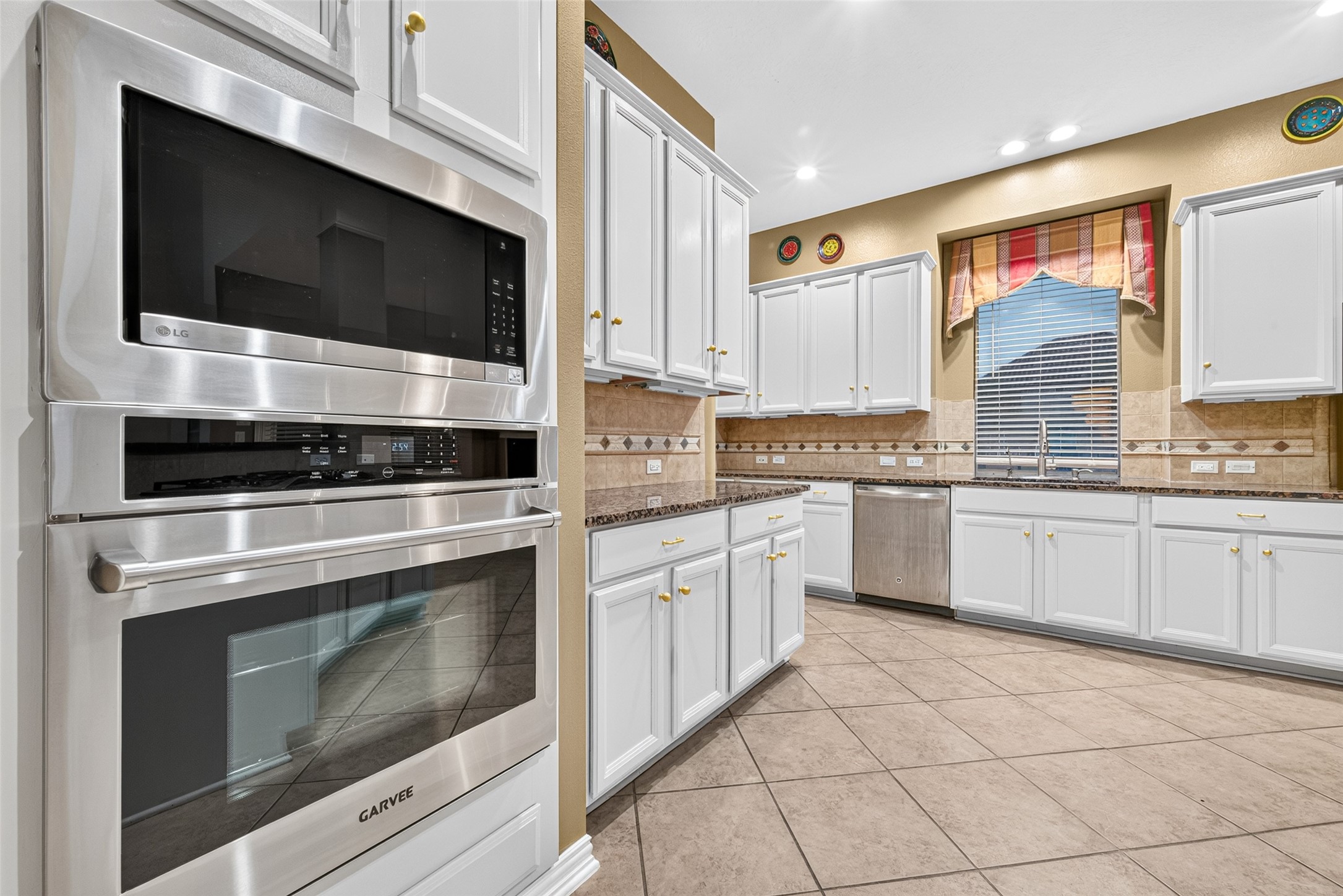 14242 Ashmore Reef Court Property Photo 23