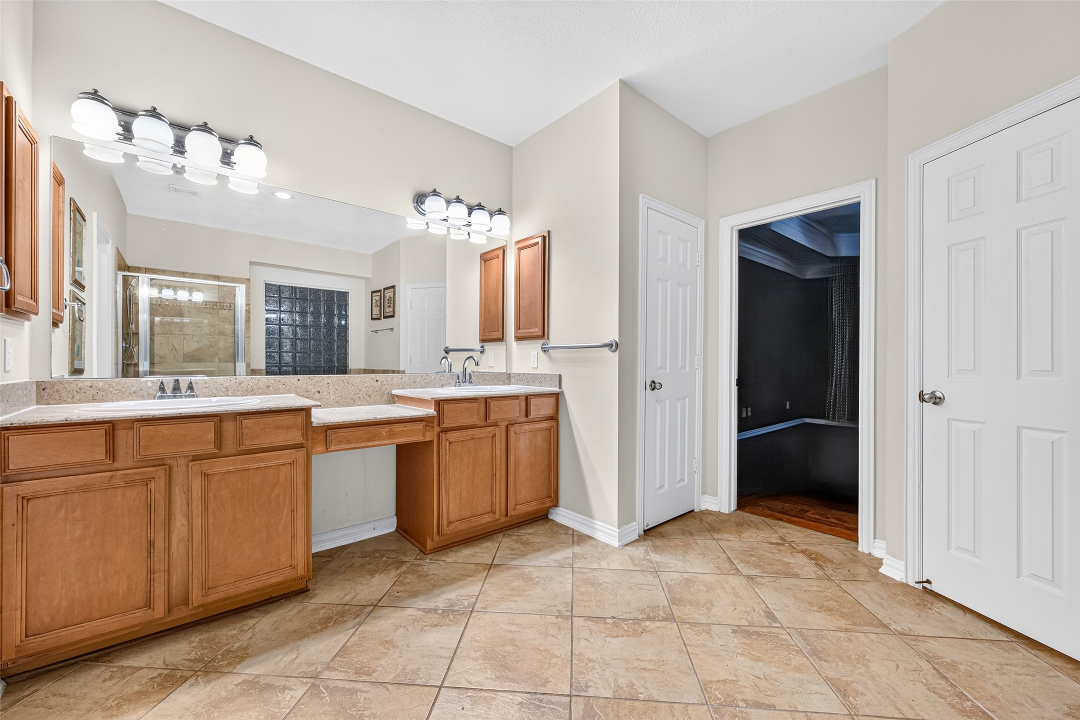 14242 Ashmore Reef Court Property Photo 29