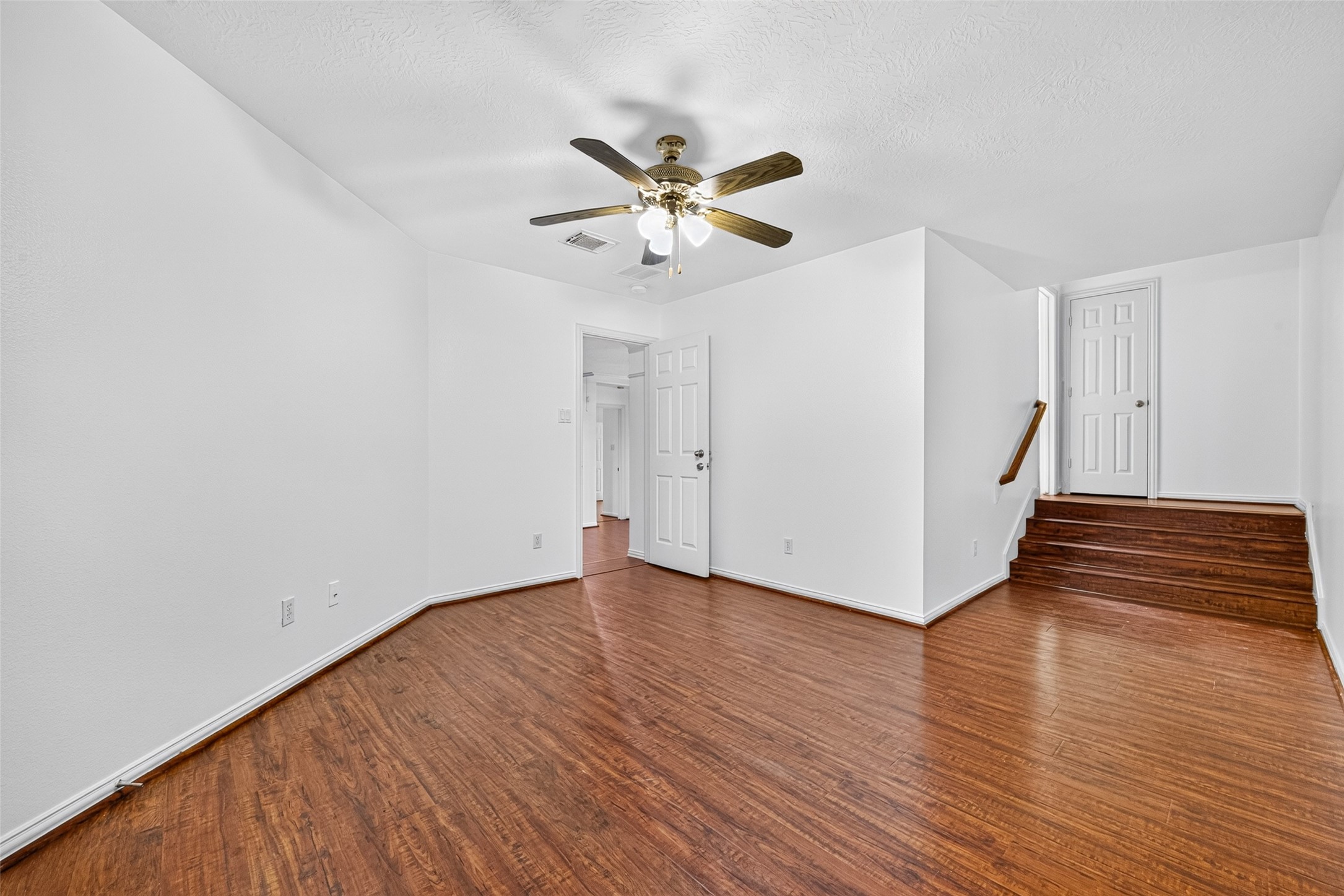 14242 Ashmore Reef Court Property Photo 34