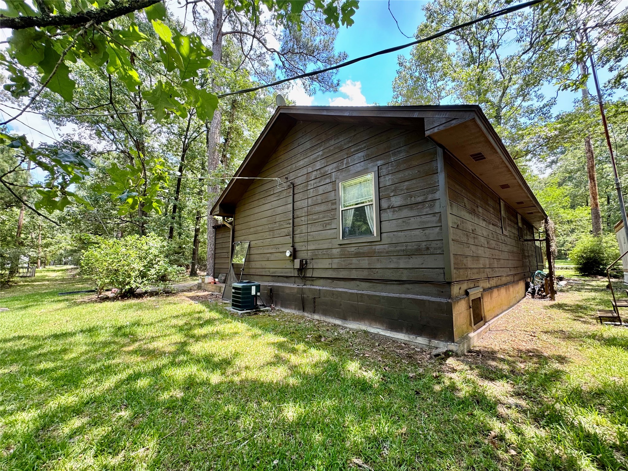 1347 Cardinal Lane Property Photo 35