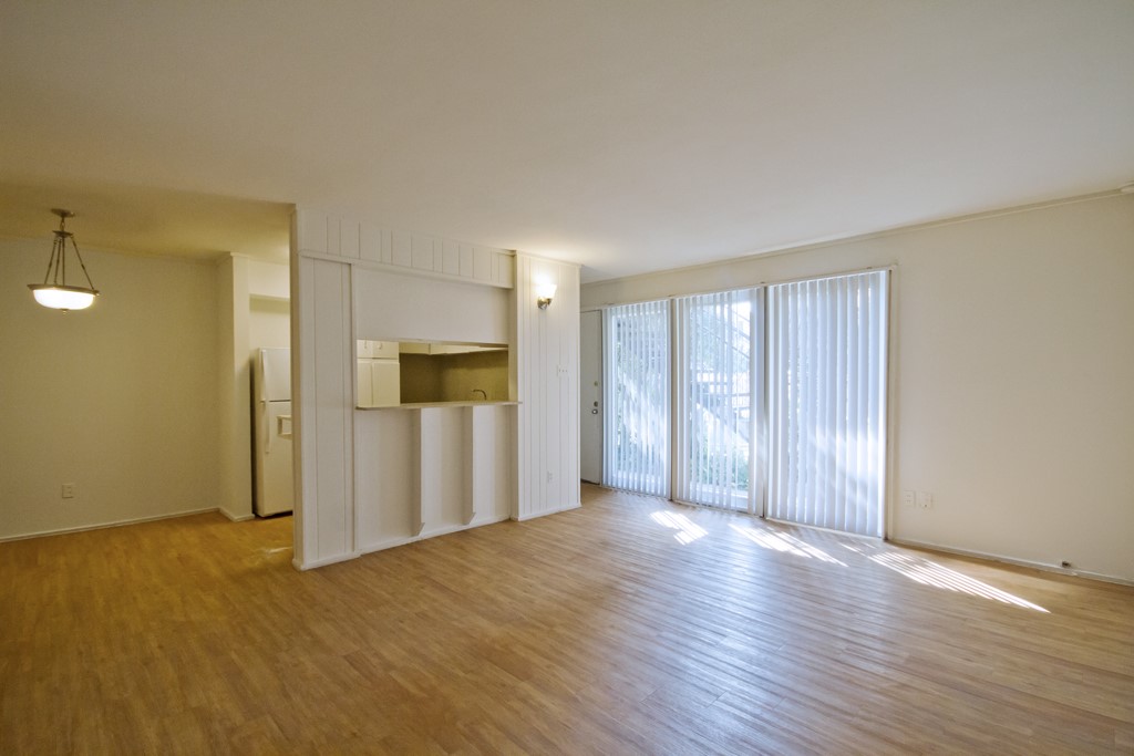 1000 Heights Boulevard 5 Property Photo