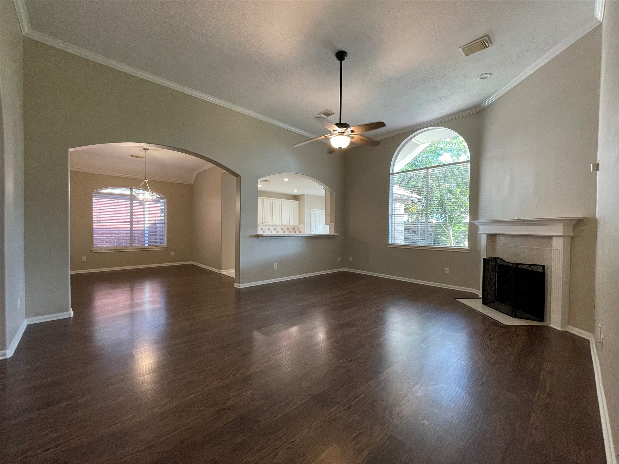 23738 River Place Drive Property Photo 5