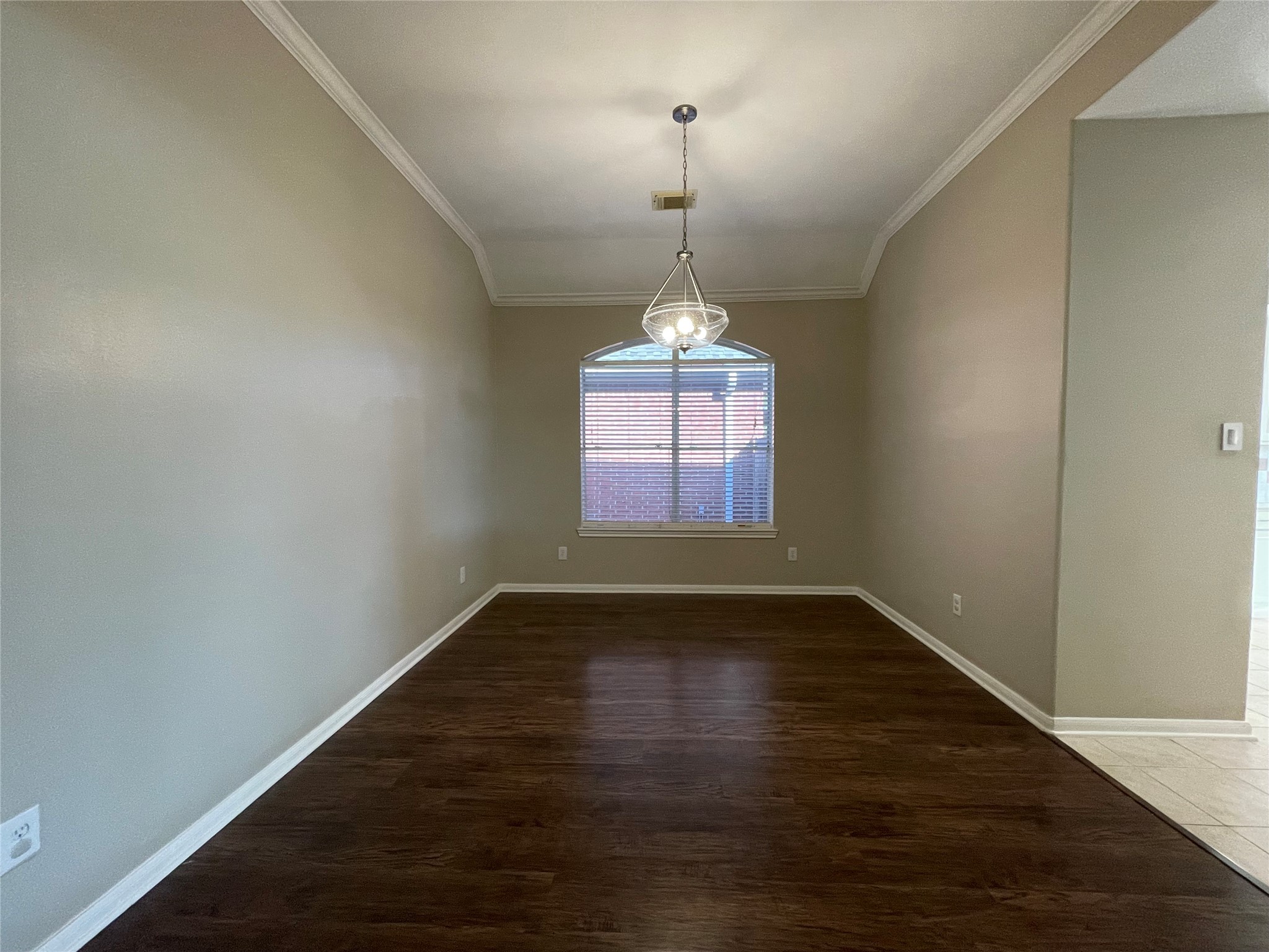 23738 River Place Drive Property Photo 6