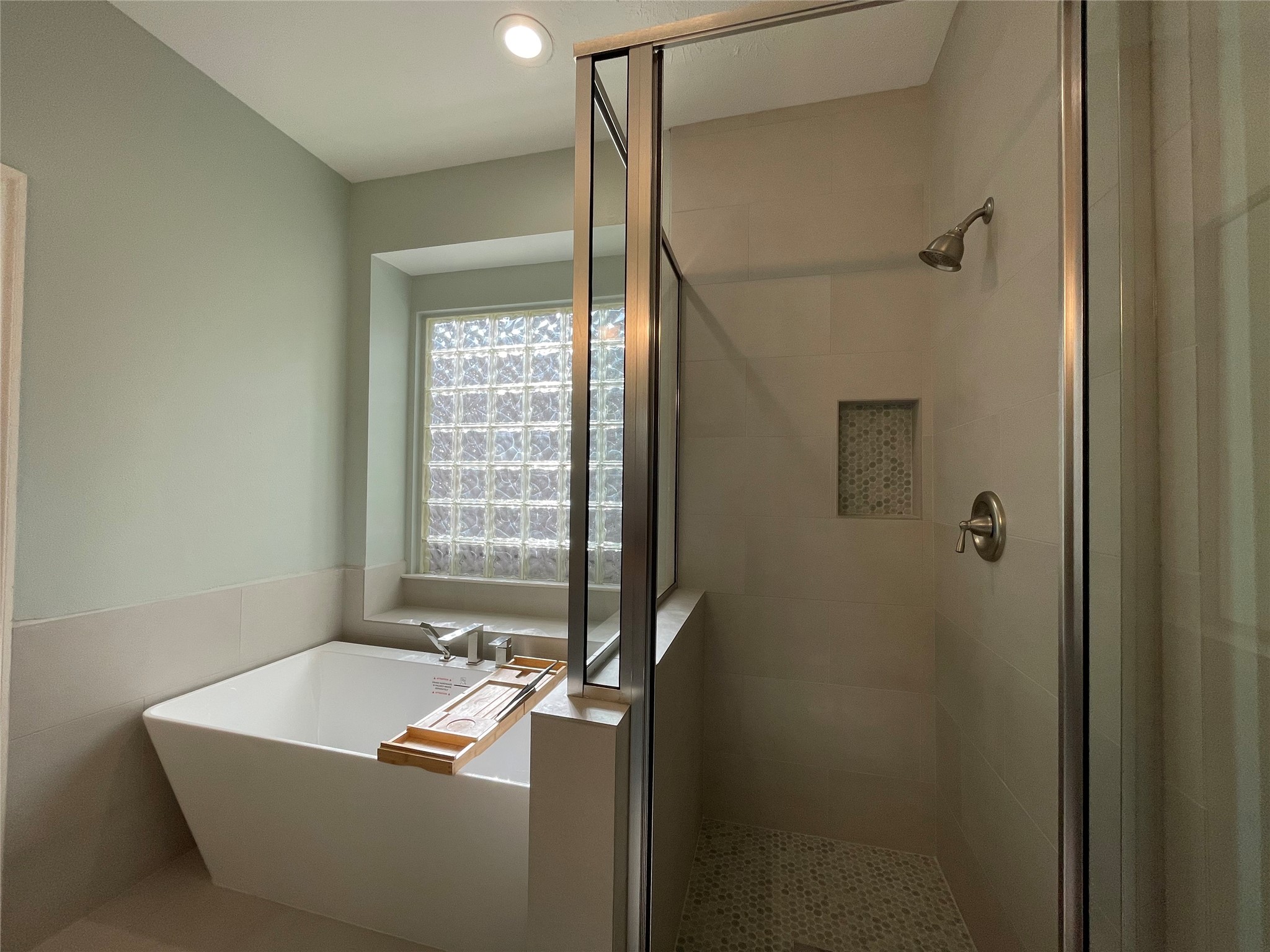 23738 River Place Drive Property Photo 16