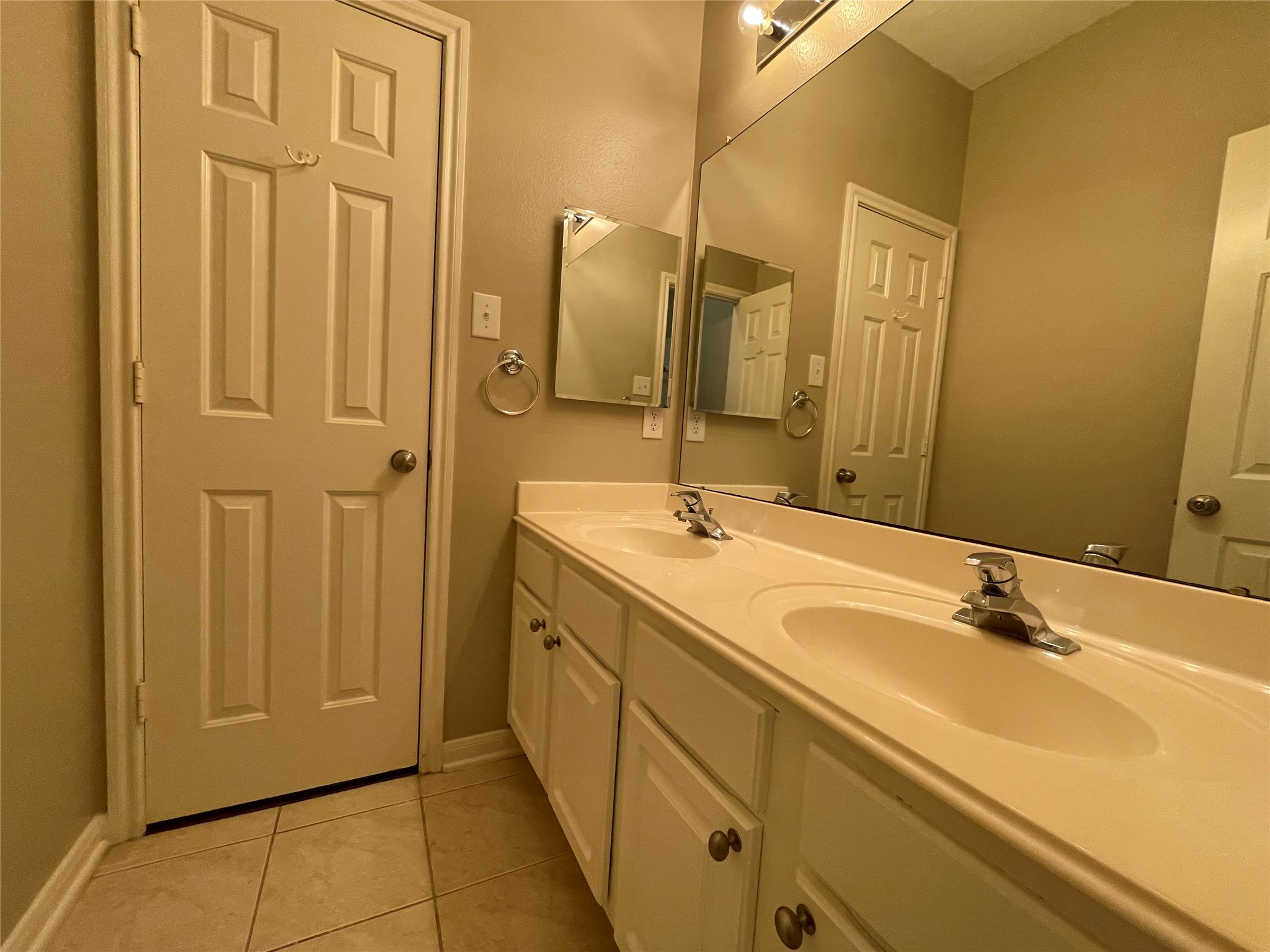 23738 River Place Drive Property Photo 22