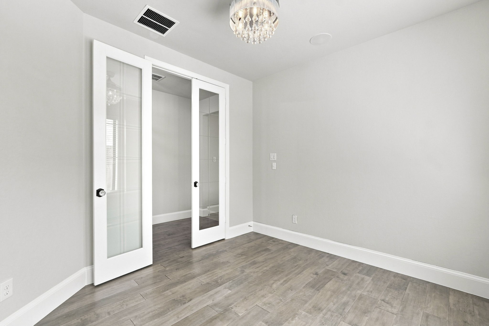 15026 Joe Lair Drive Property Photo 12