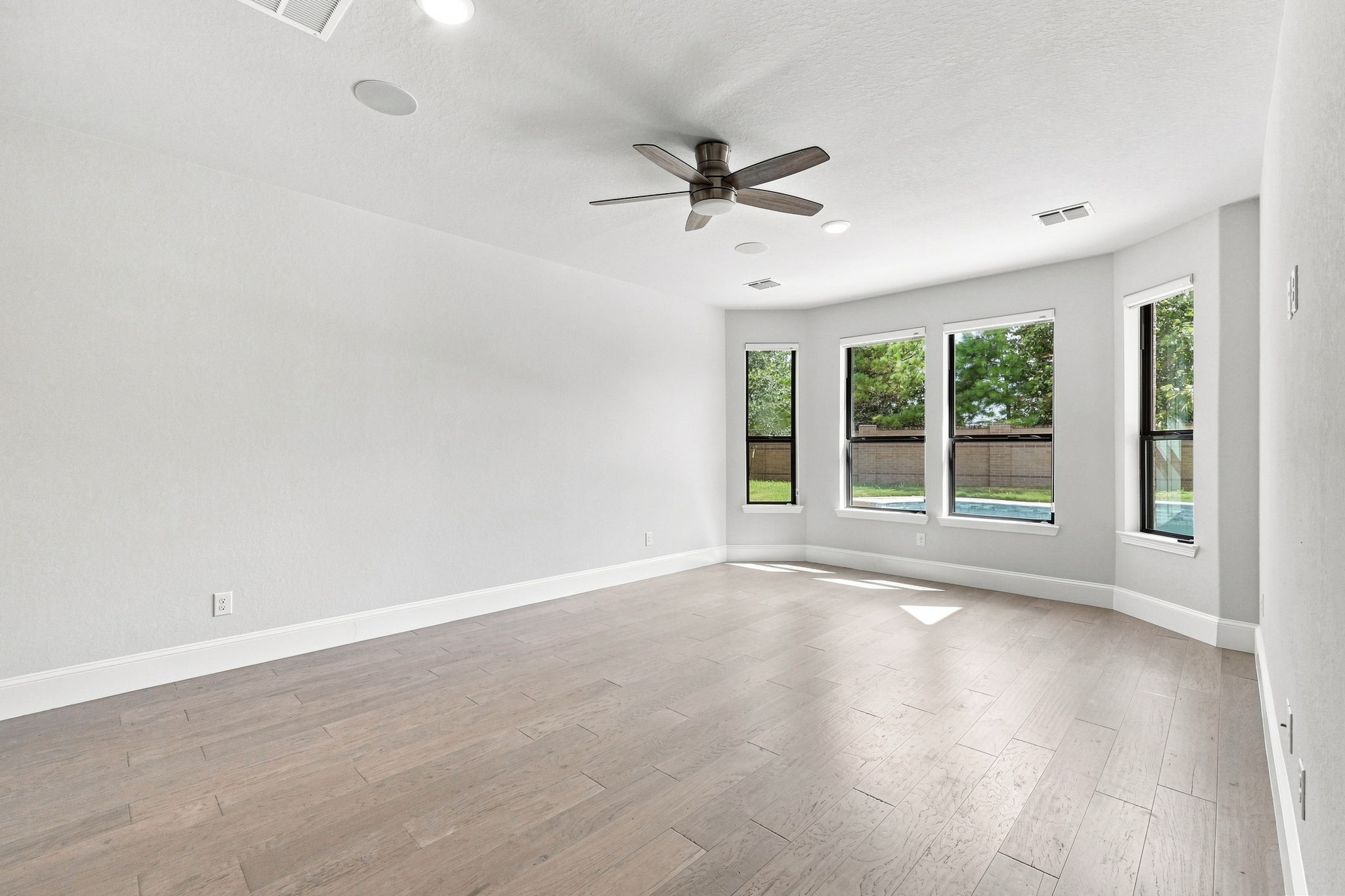 15026 Joe Lair Drive Property Photo 21