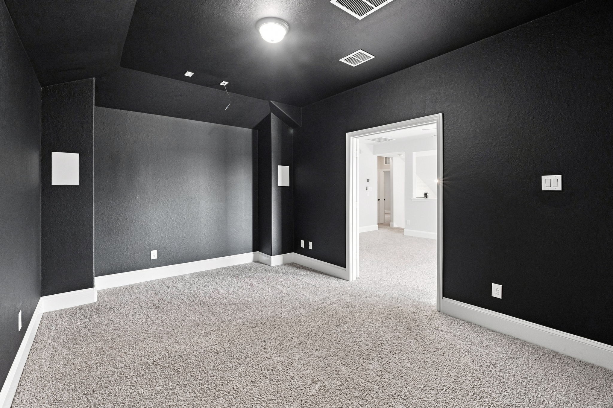 15026 Joe Lair Drive Property Photo 29