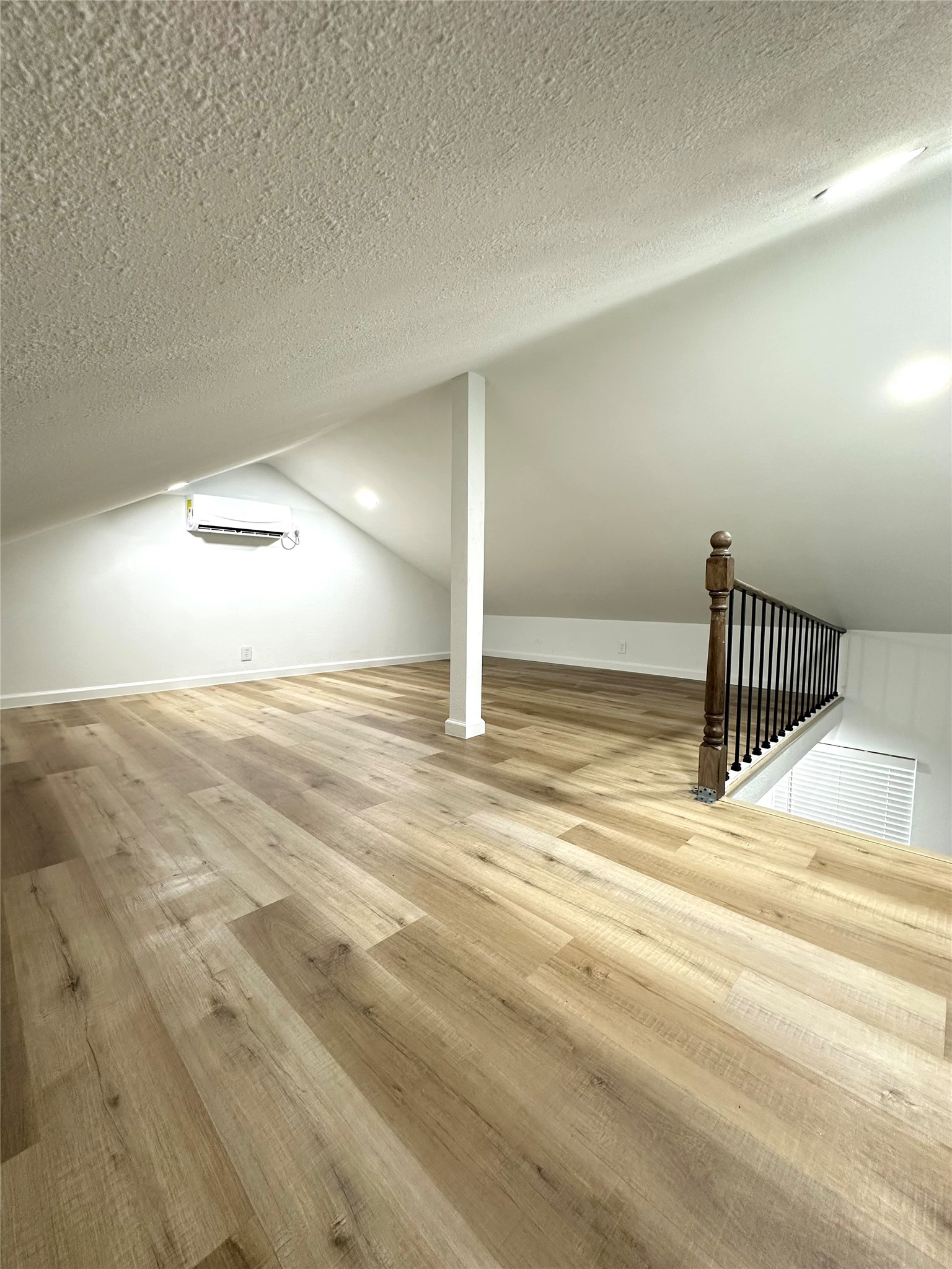 32 Farrell Street C Property Photo 29