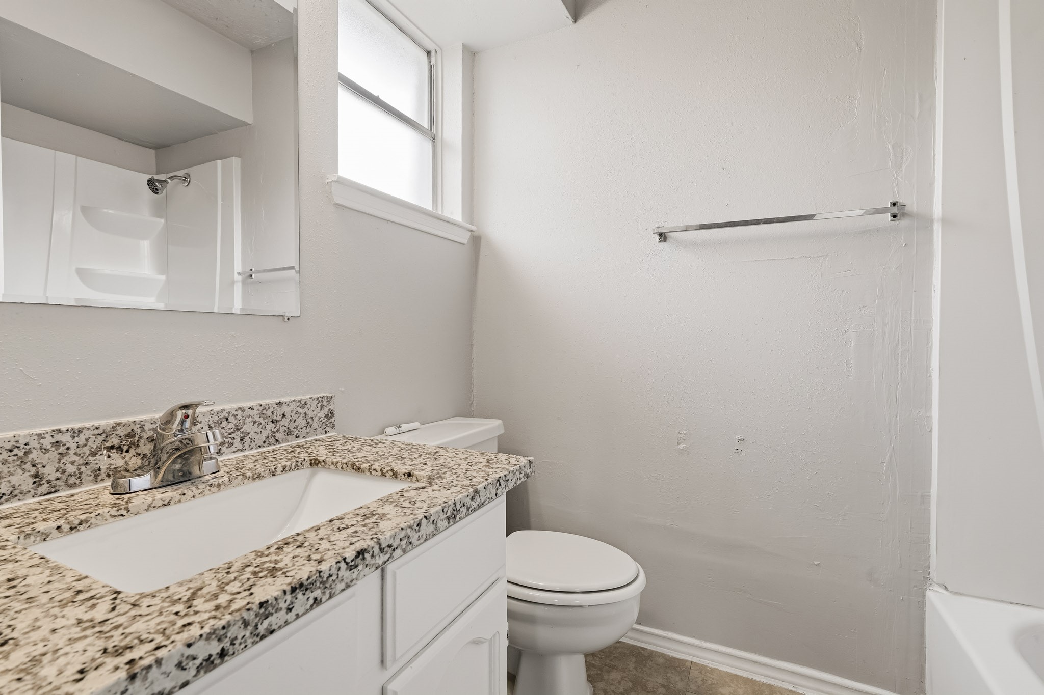 1310 Mossridge Drive Property Photo 8
