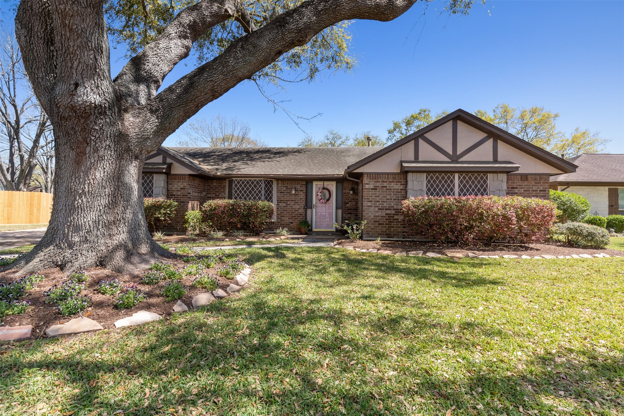 Deer Park Elementary School Real Estate Listings Main Image