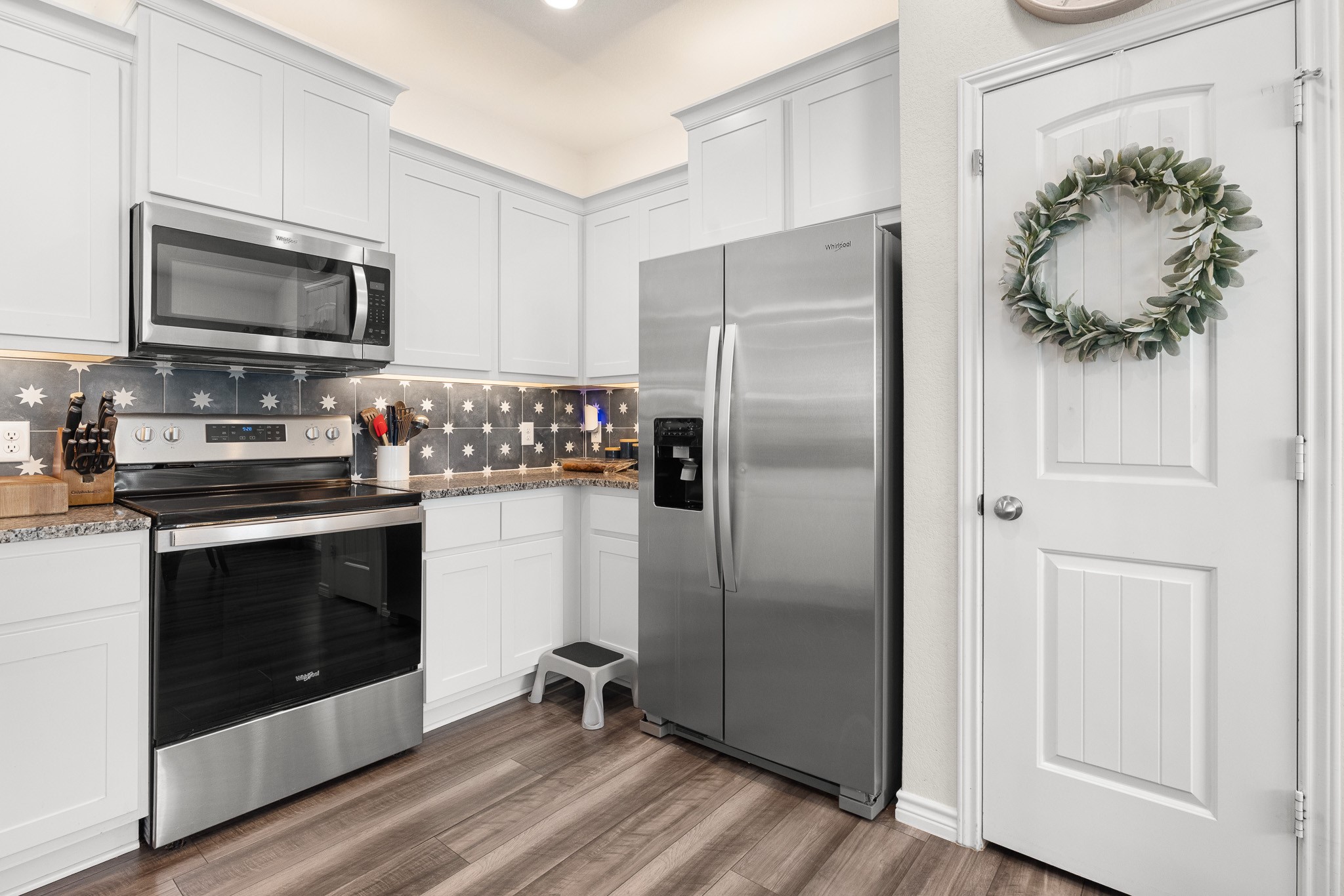 5244 Montague Loop Property Photo 10