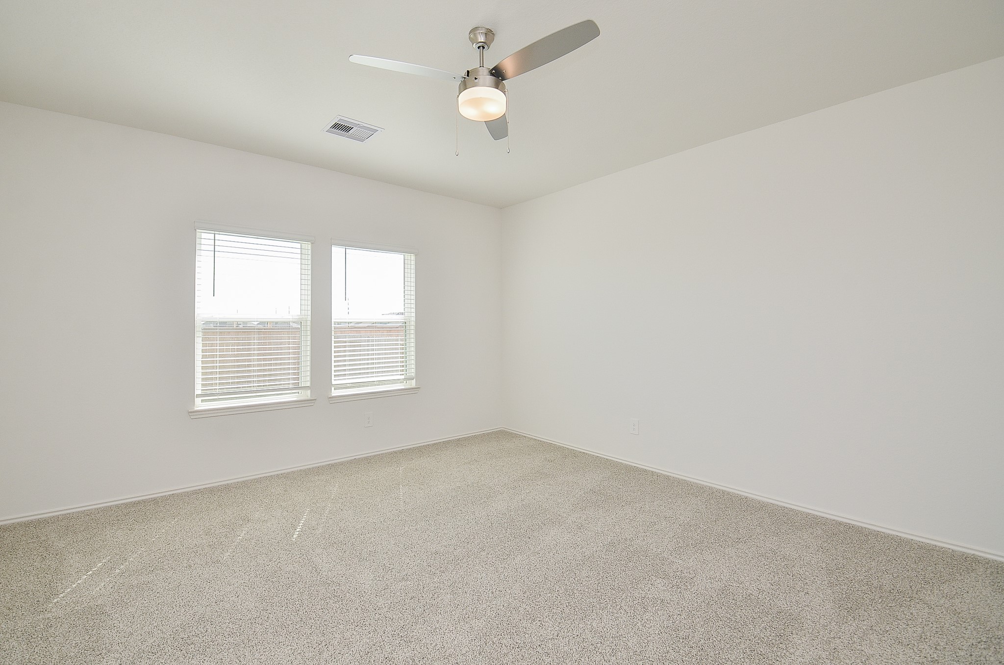 31303 Heddington Lane Property Photo 11