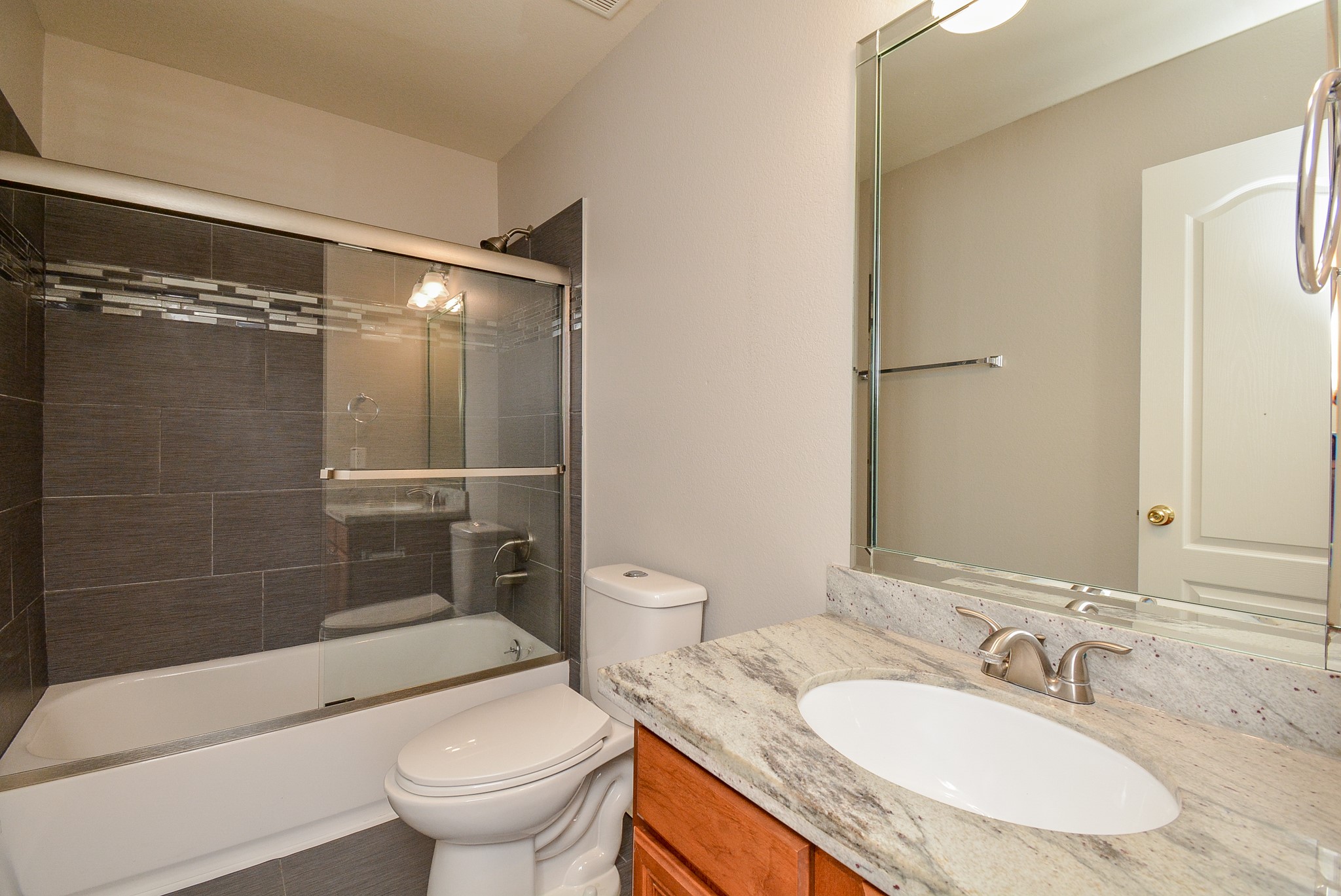 16021 Summerville Lake Drive Property Photo 25