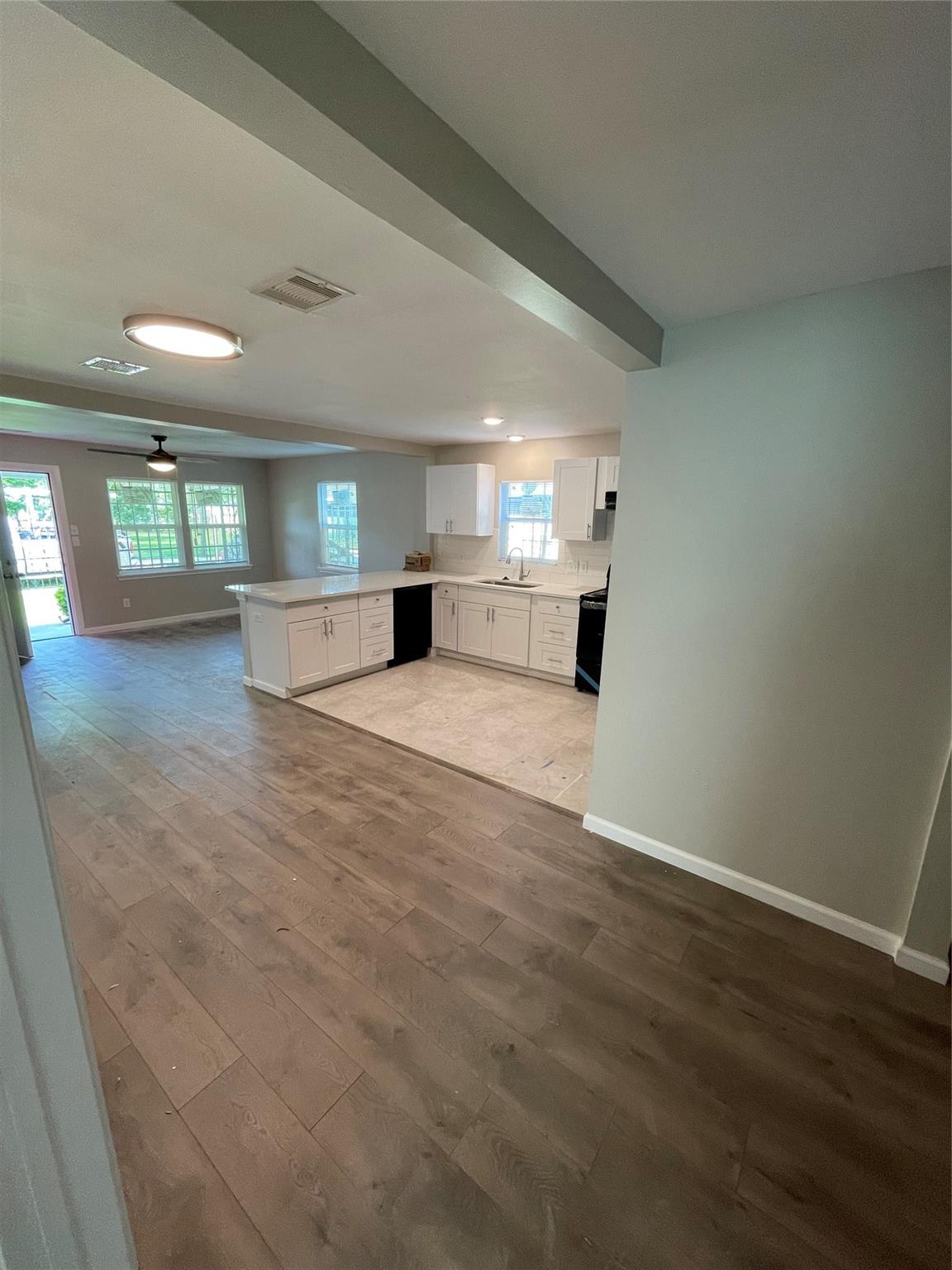 3211 Retta Street Property Photo 2