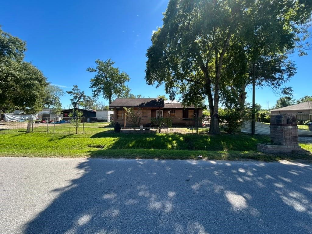 5502 Apala Drive, Houston Tx 77032 Property Photo 1