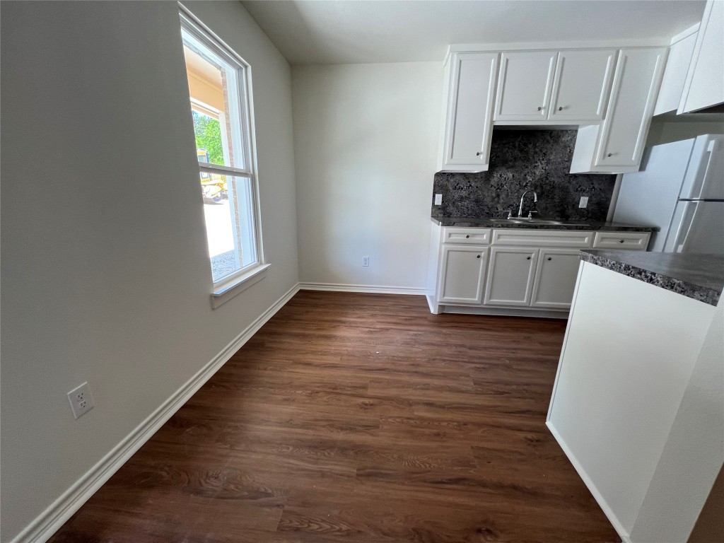 1231 Sycamore Avenue D Property Photo 13