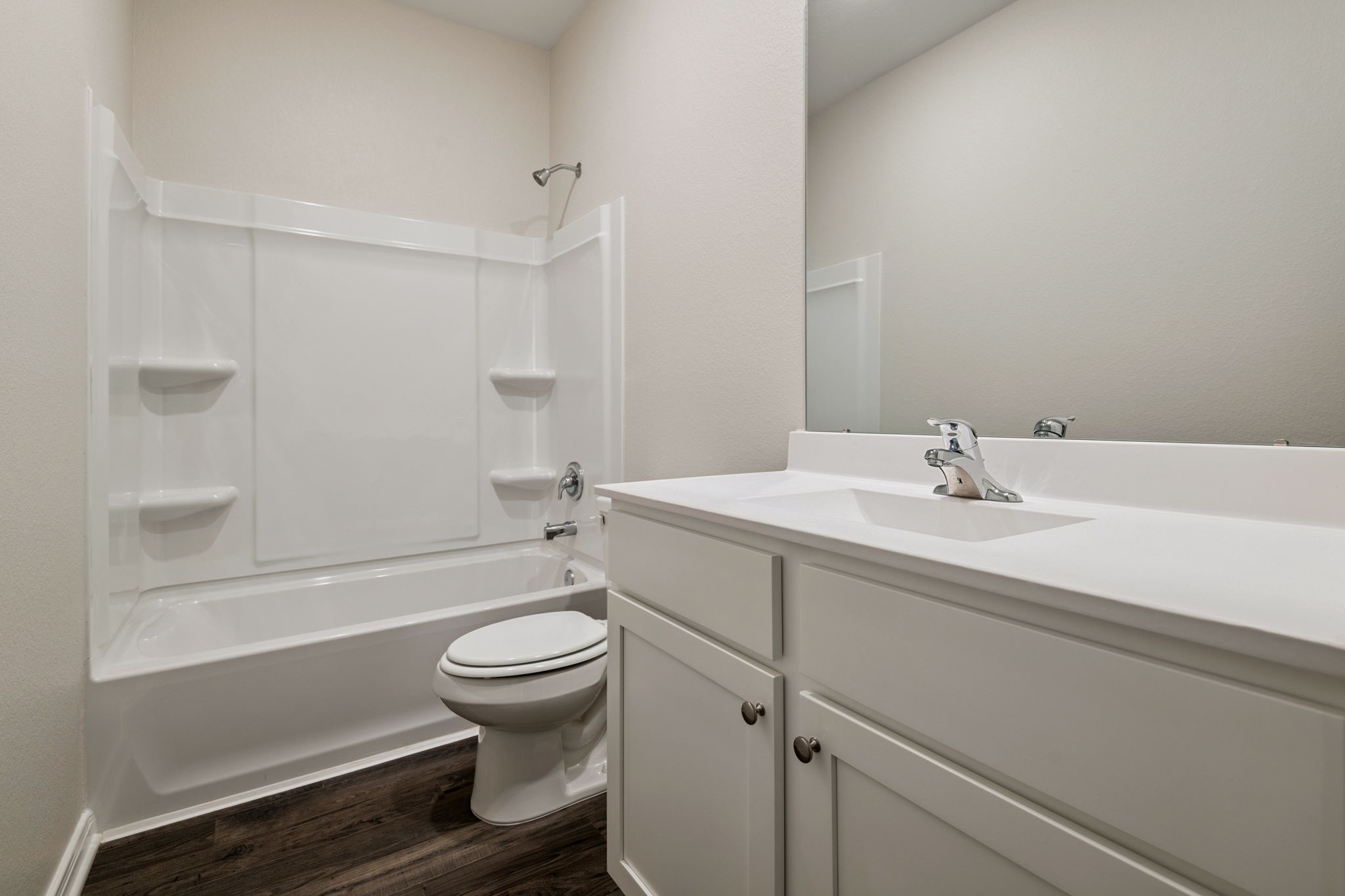 15862 Berry Hill Drive Property Photo 13