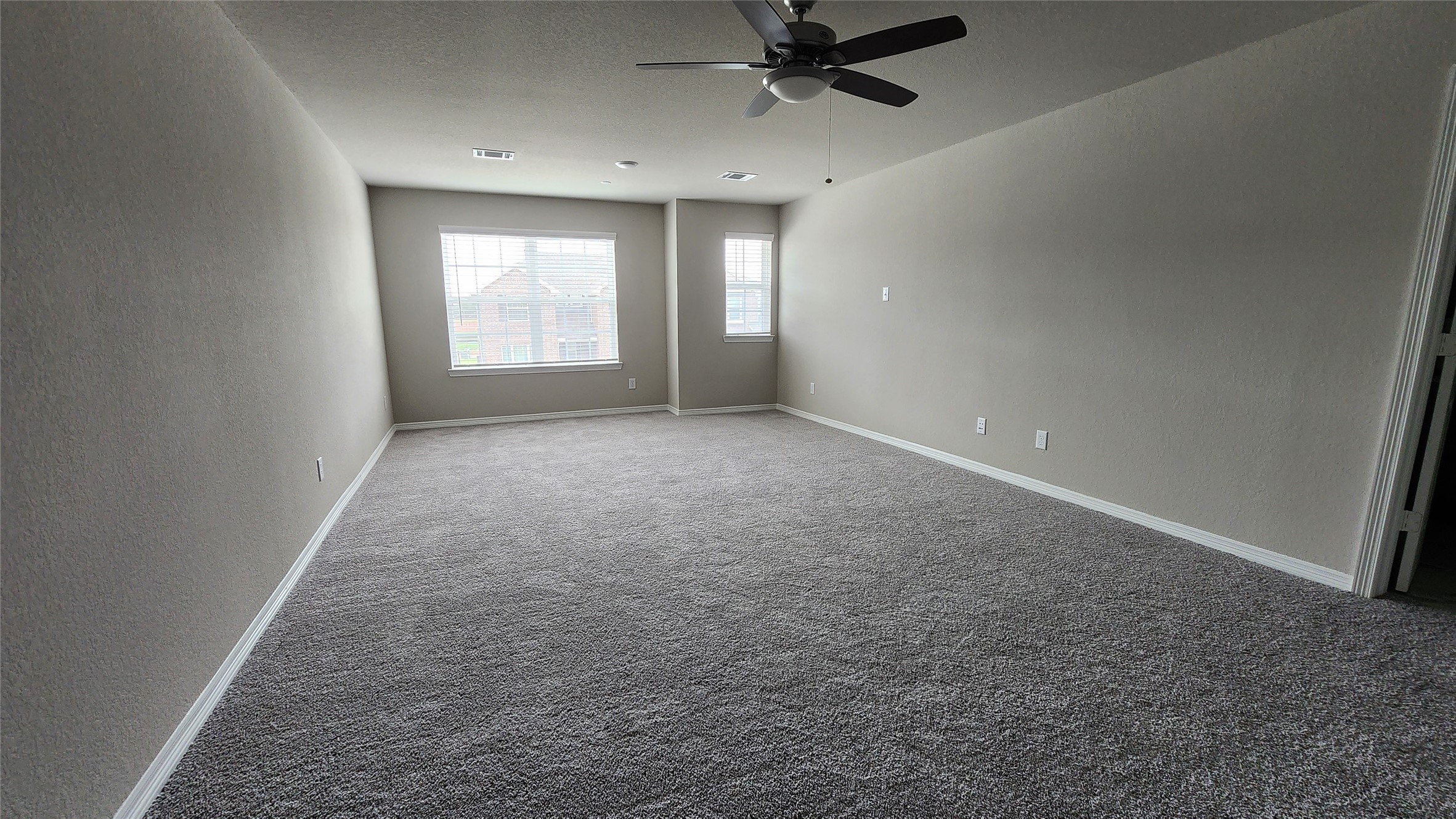 8009 Scanlan Trail Property Photo 12