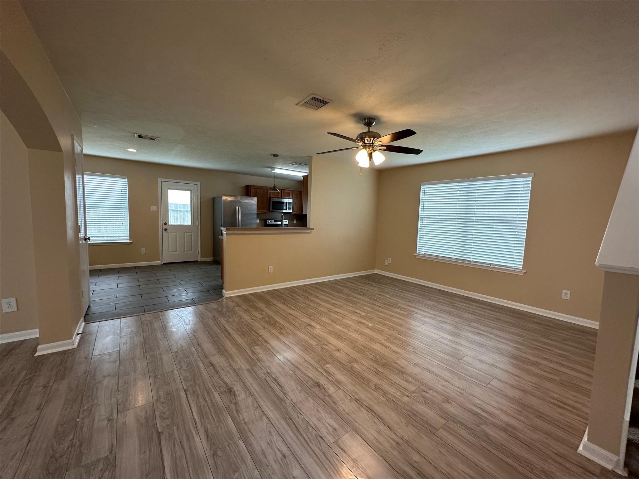 19162 Yellow Thrush Drive Property Photo 7