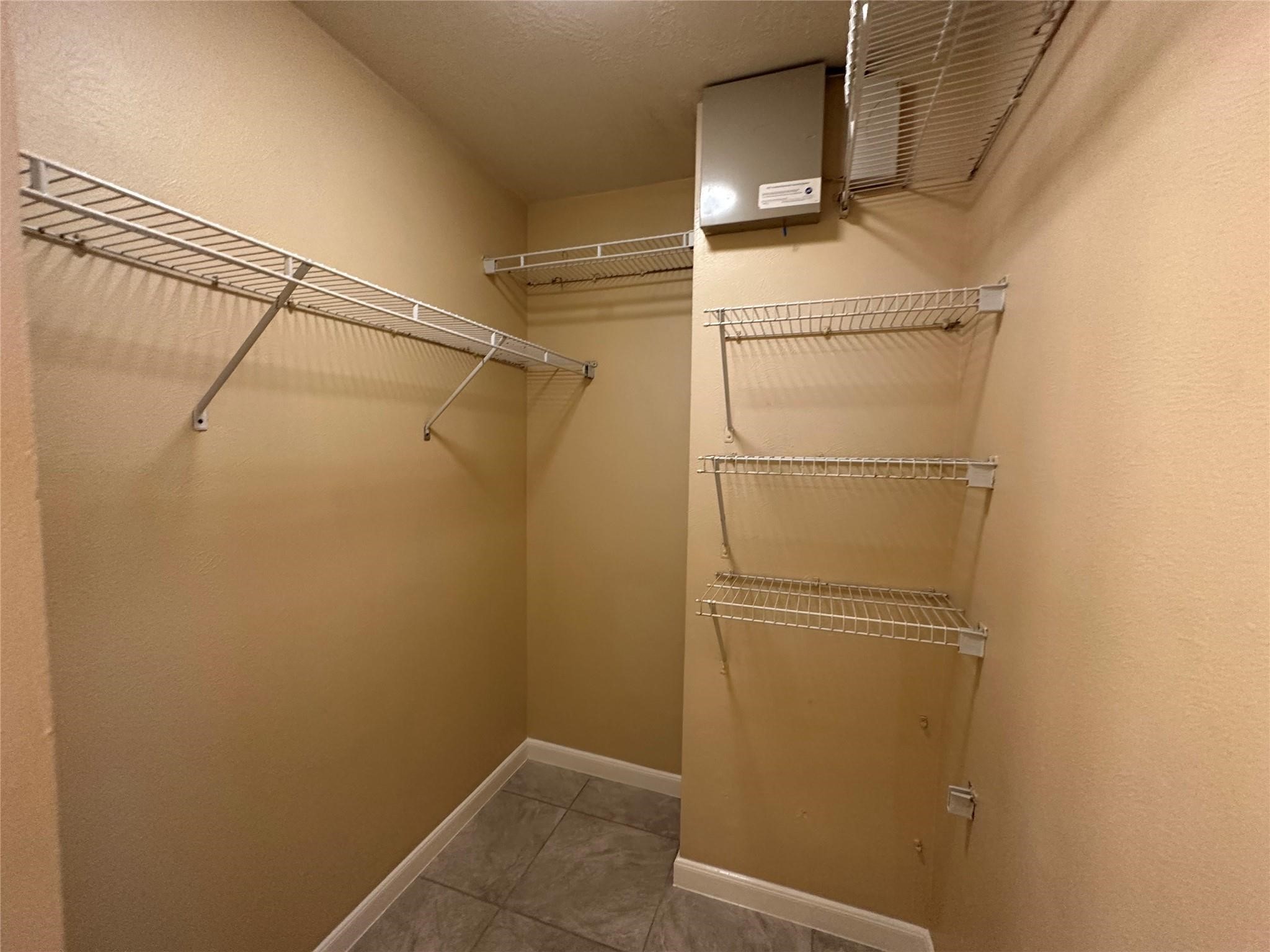 19162 Yellow Thrush Drive Property Photo 16
