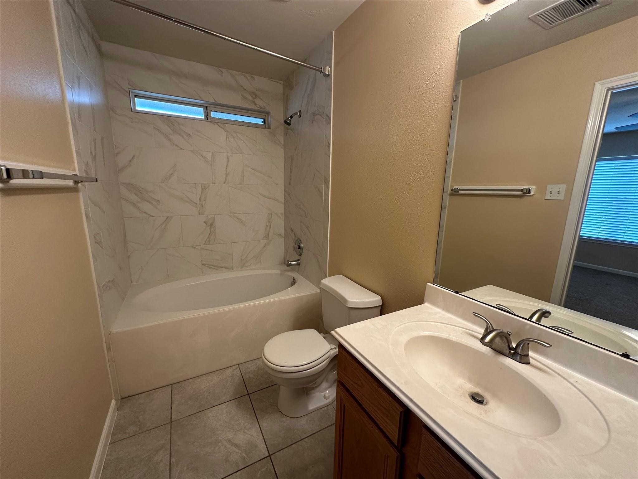19162 Yellow Thrush Drive Property Photo 17