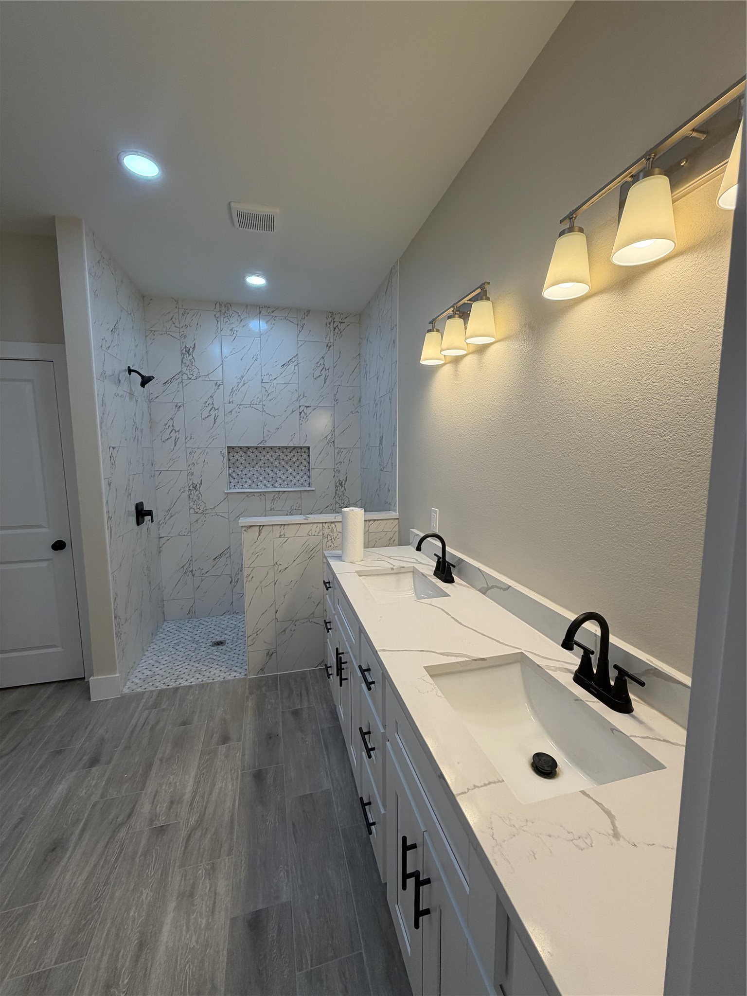 14893 Forest Castle Road Property Photo 16