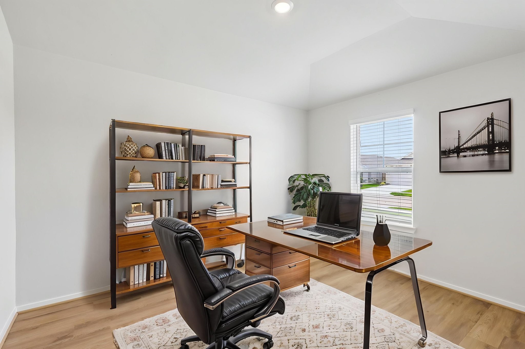 29015 Maggie View Court Property Photo 8