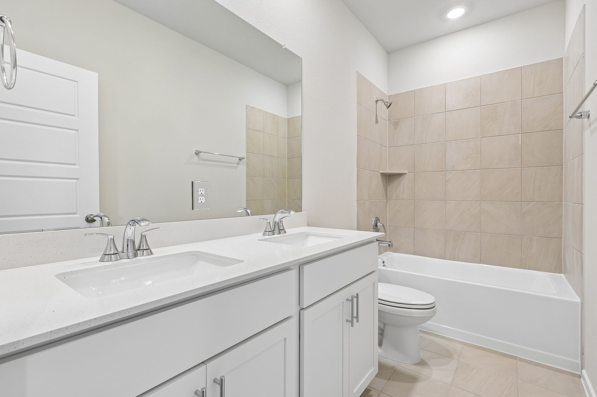 29015 Maggie View Court Property Photo 10