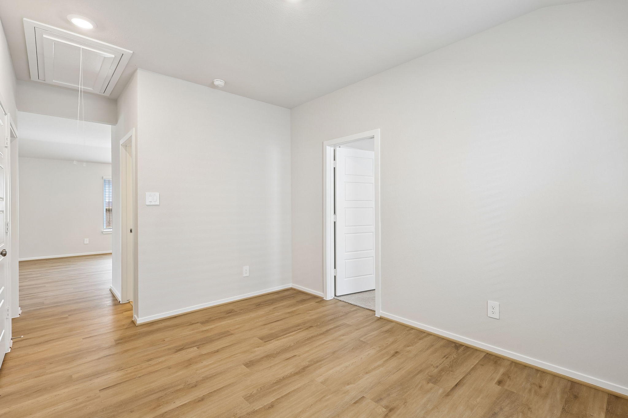 29015 Maggie View Court Property Photo 13