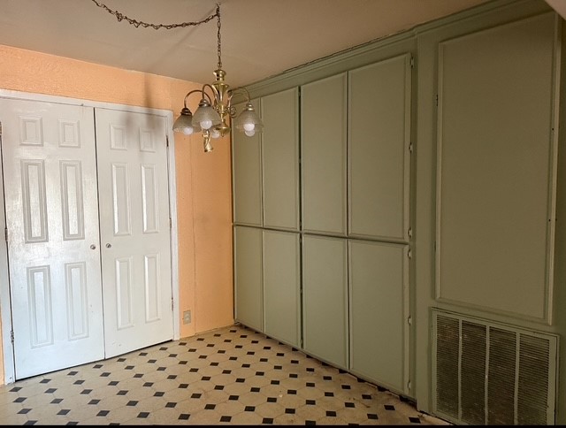 802 Matamoros Drive Property Photo 6