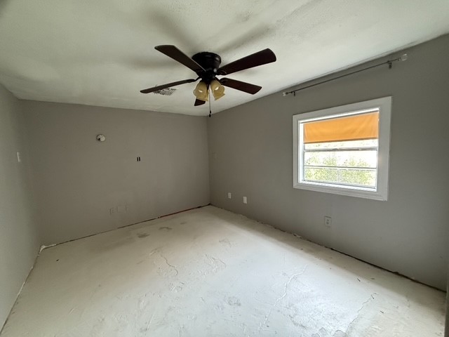 802 Matamoros Drive Property Photo 15