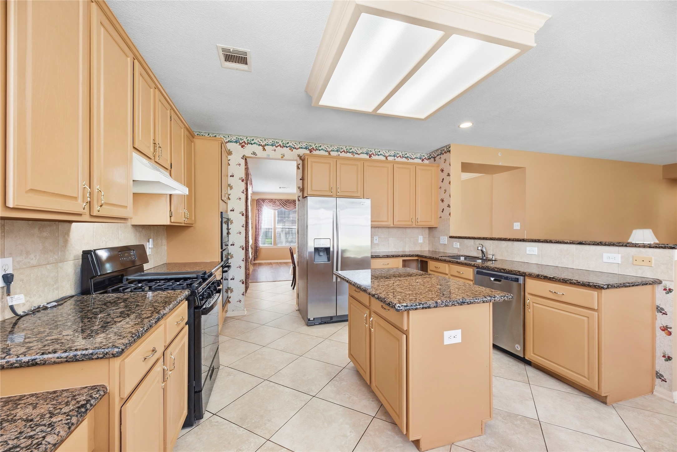427 Fern Meadow Drive Property Photo 15
