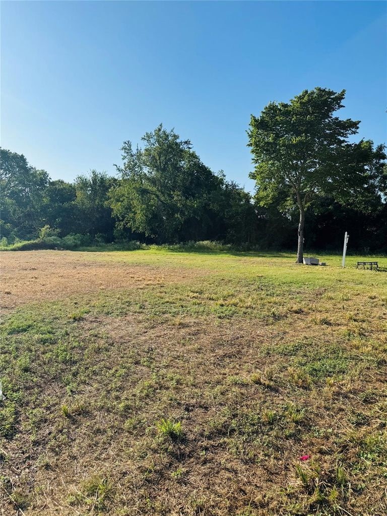 Tbd Bremond Street Property Photo 3
