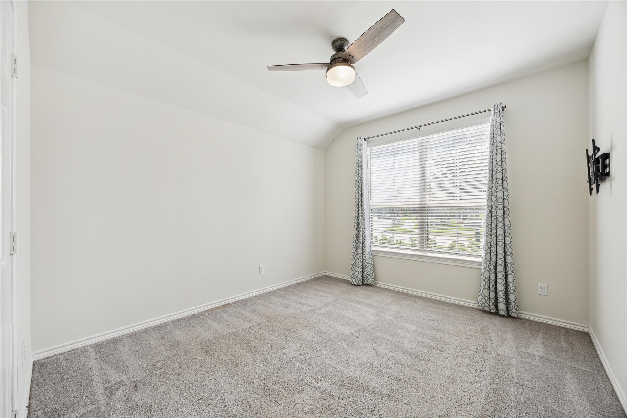 1502 Trails Of Katy Lane Property Photo 23