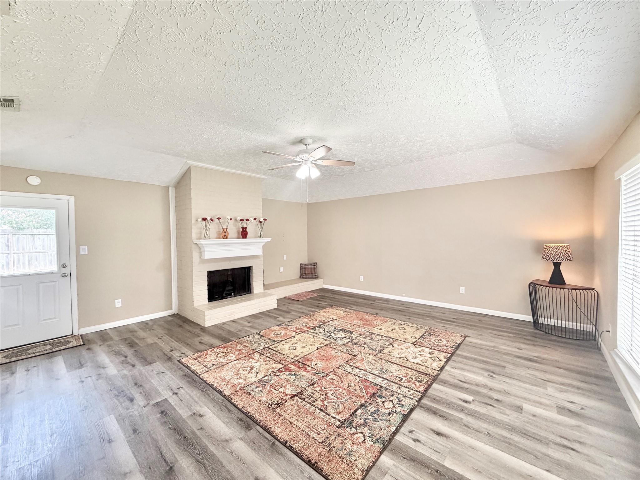 13330 Cologne Drive Property Photo 5