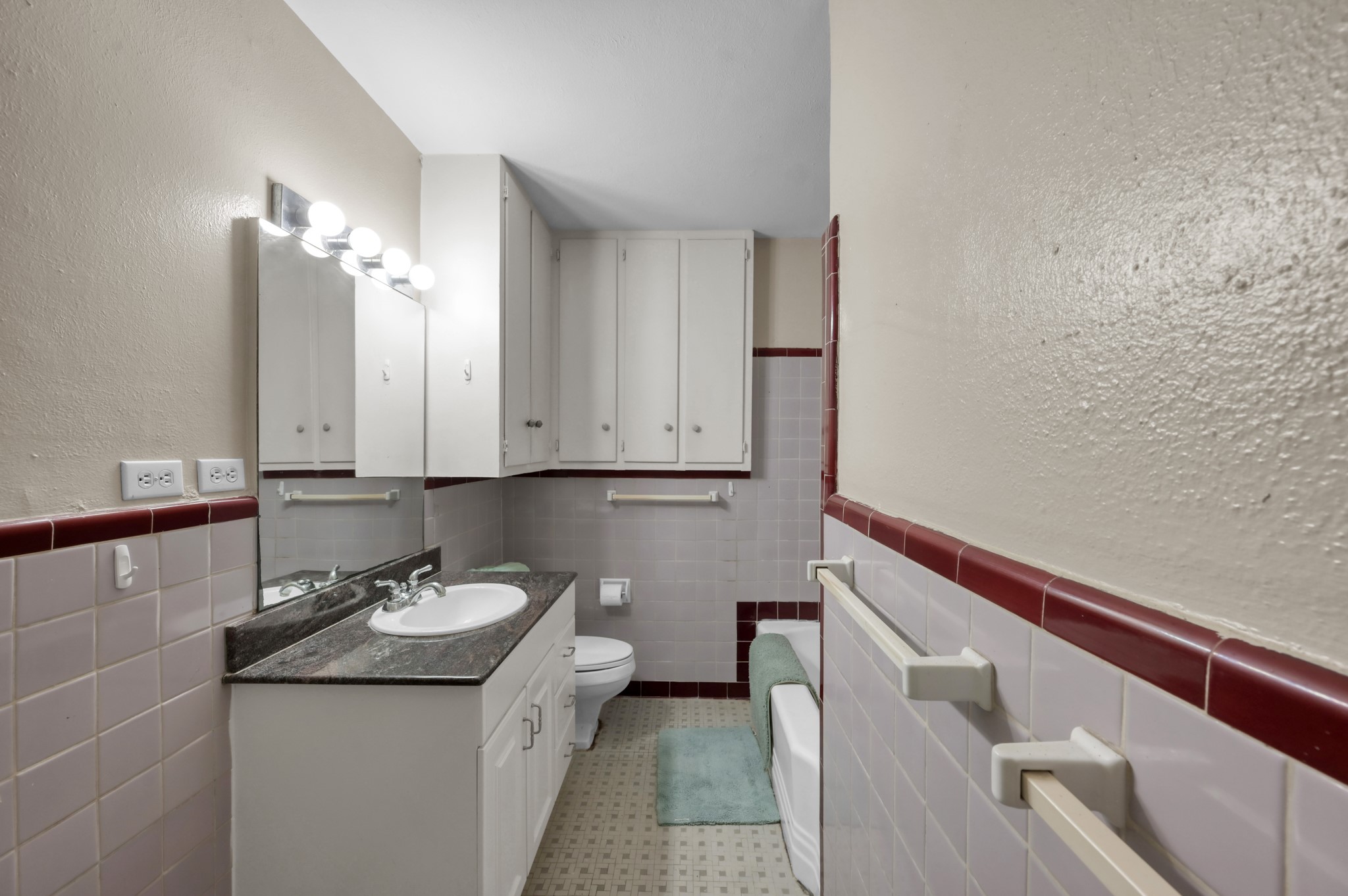210 Harris Boulevard Property Photo 13