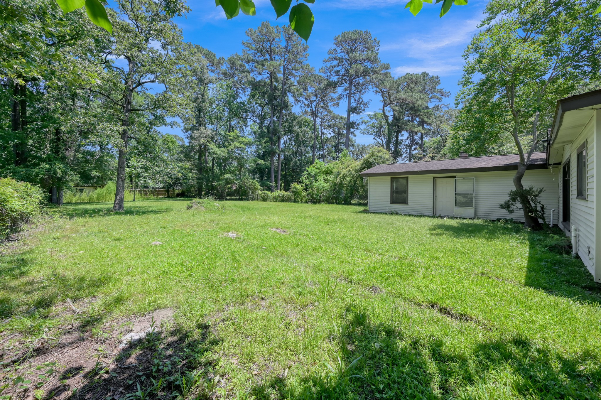 210 Harris Boulevard Property Photo 25