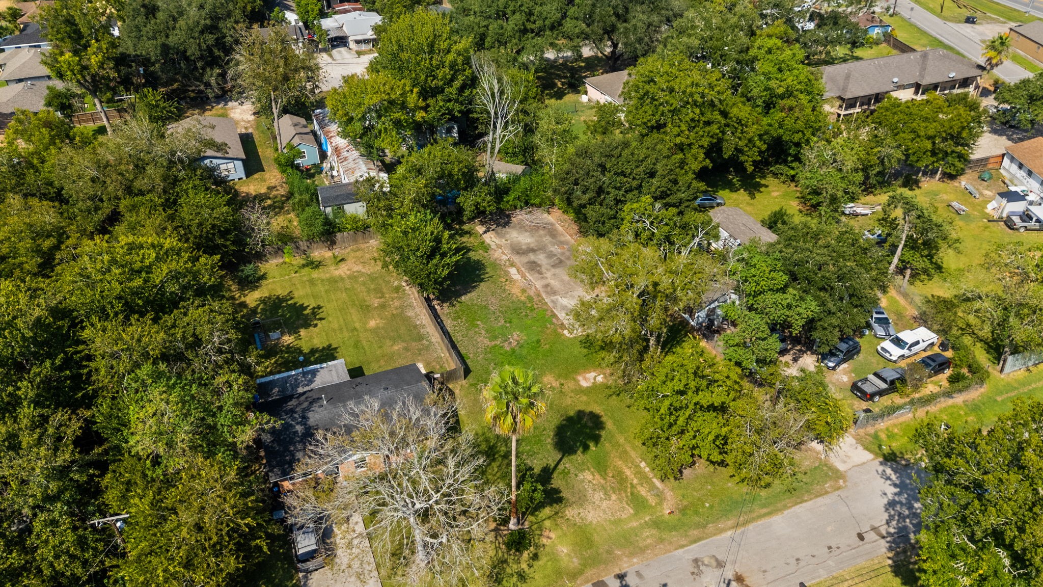 212 Woodward Street Property Photo 3