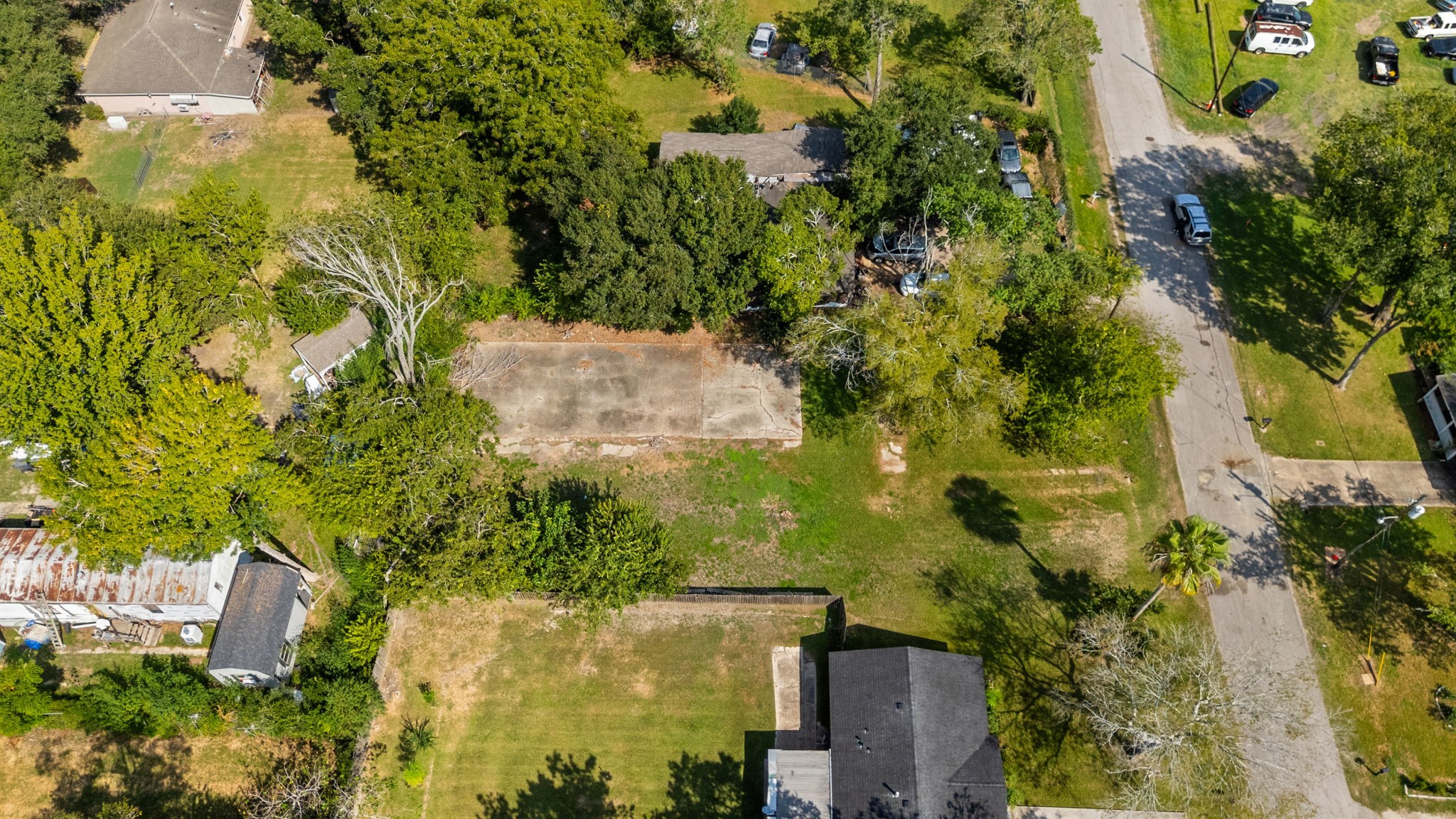 212 Woodward Street Property Photo 8