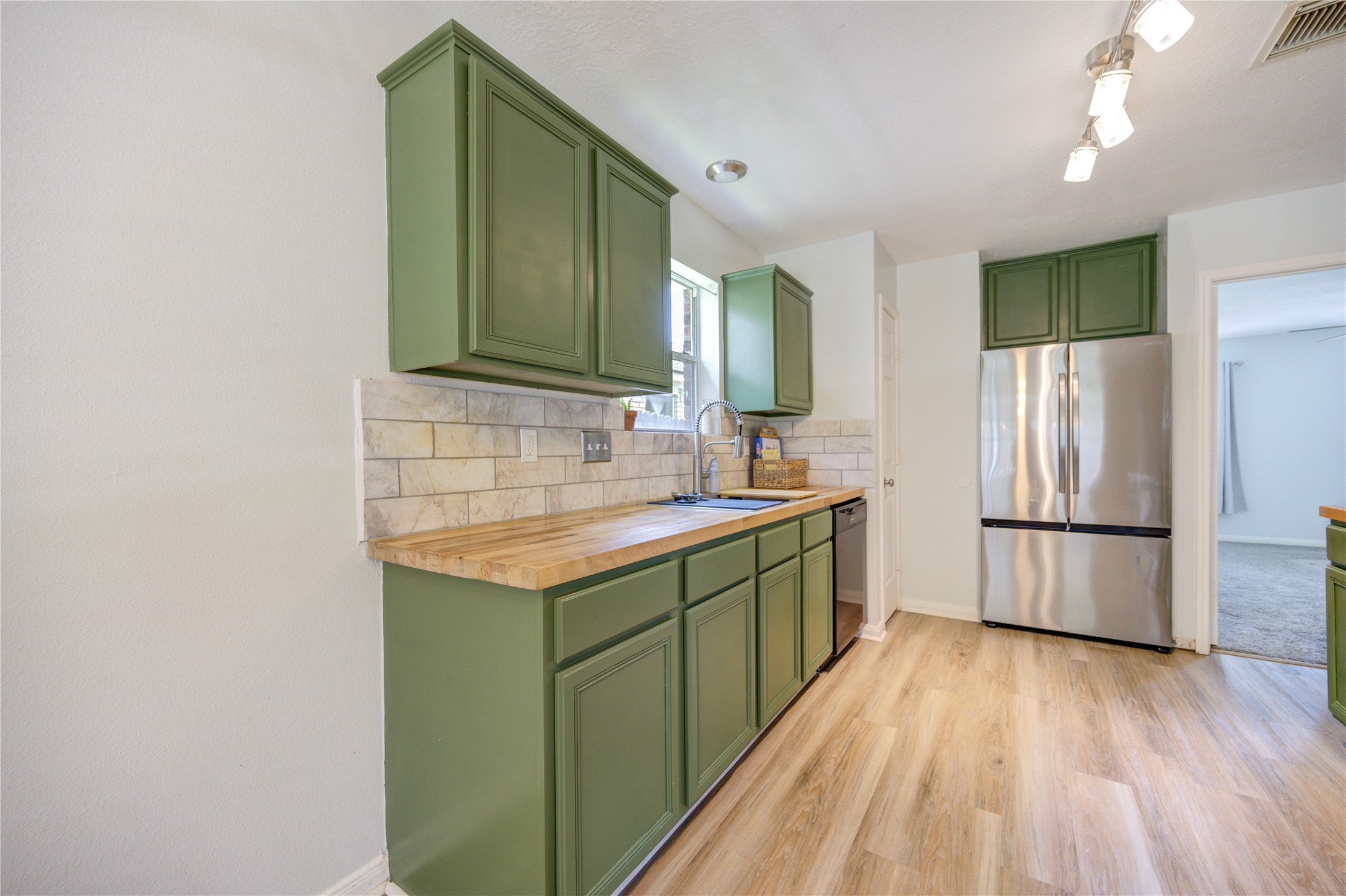 4130 Donalbain Drive Property Photo 15