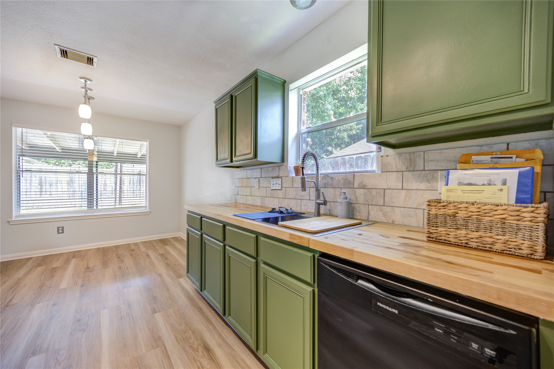 4130 Donalbain Drive Property Photo 19