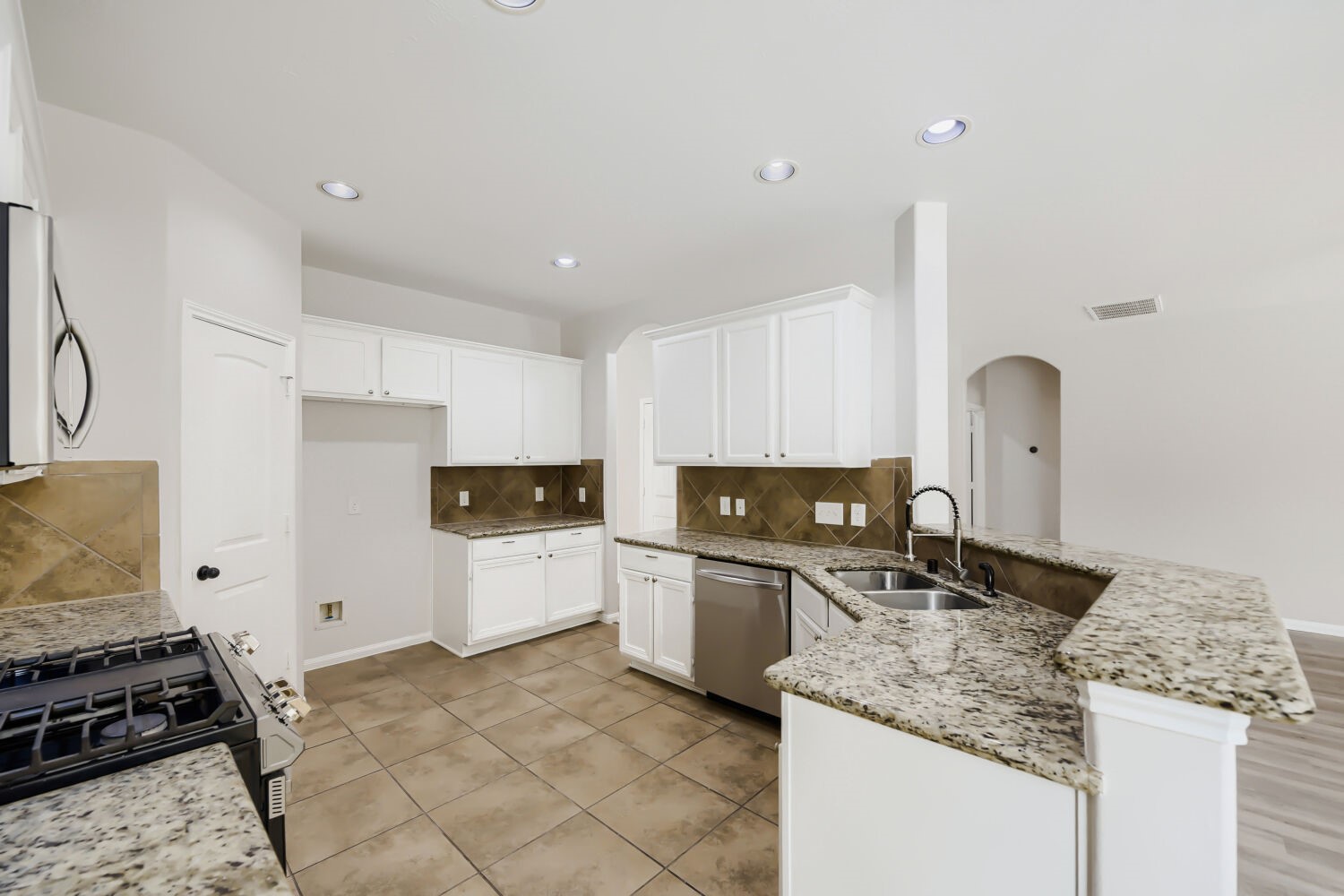 23114 Biddle Drive Property Photo 3