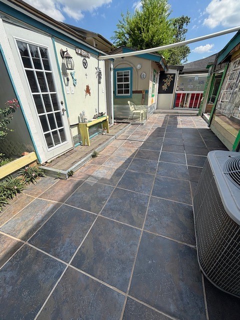 9718 Debbie Lane Property Photo 15