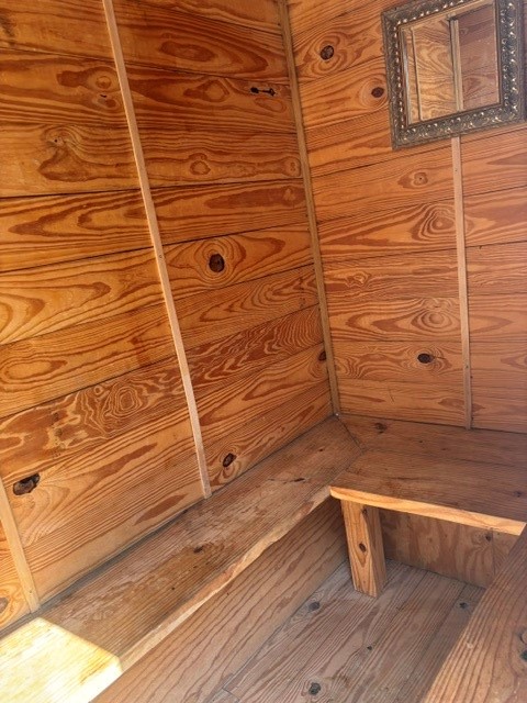 9718 Debbie Lane Property Photo 20