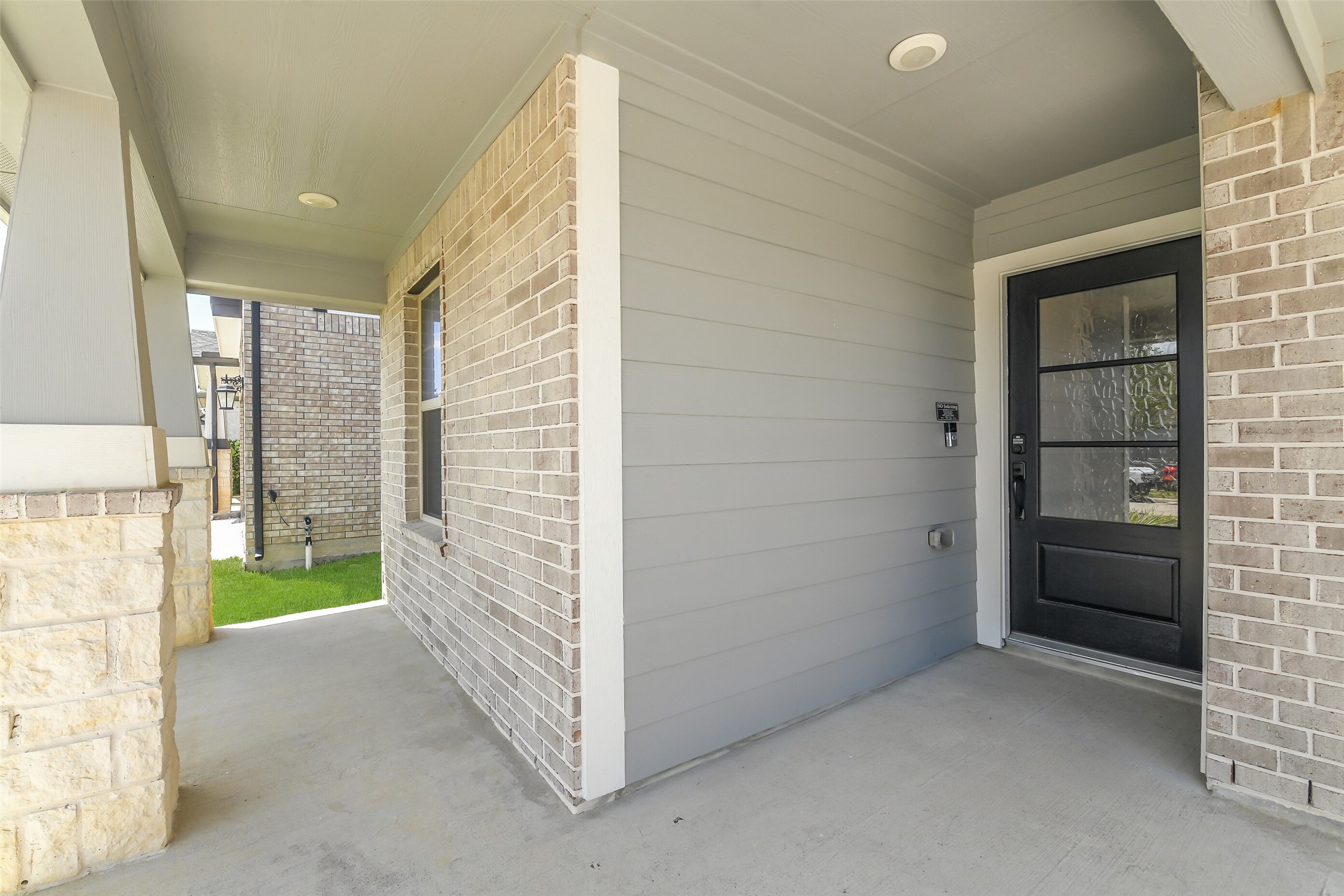 19338 Palfrey Prairie Trail Property Photo 4